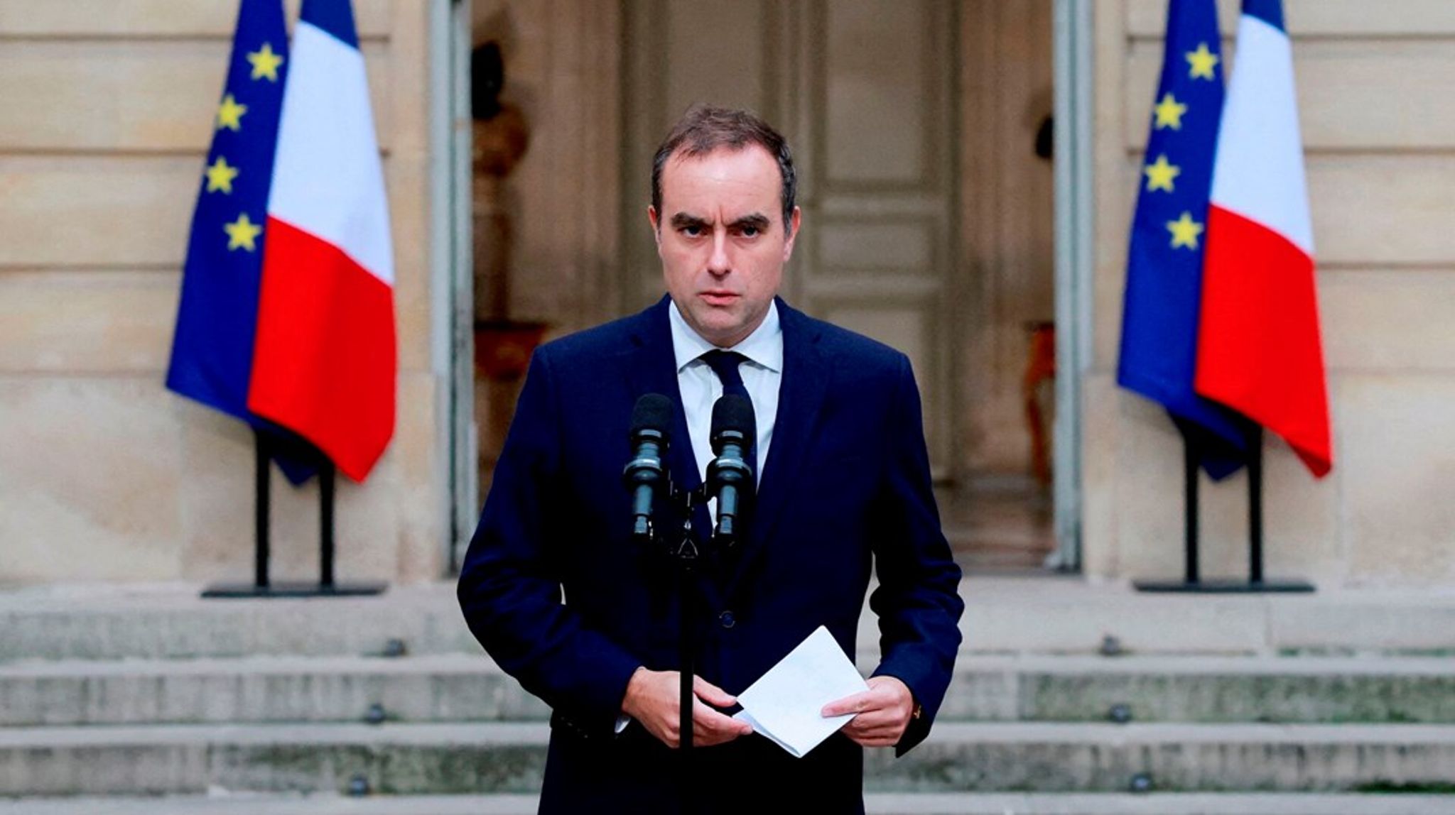 Sébastien Lecornu er blevet genudnævnt til posten som premierminister i Frankrig.&nbsp;
