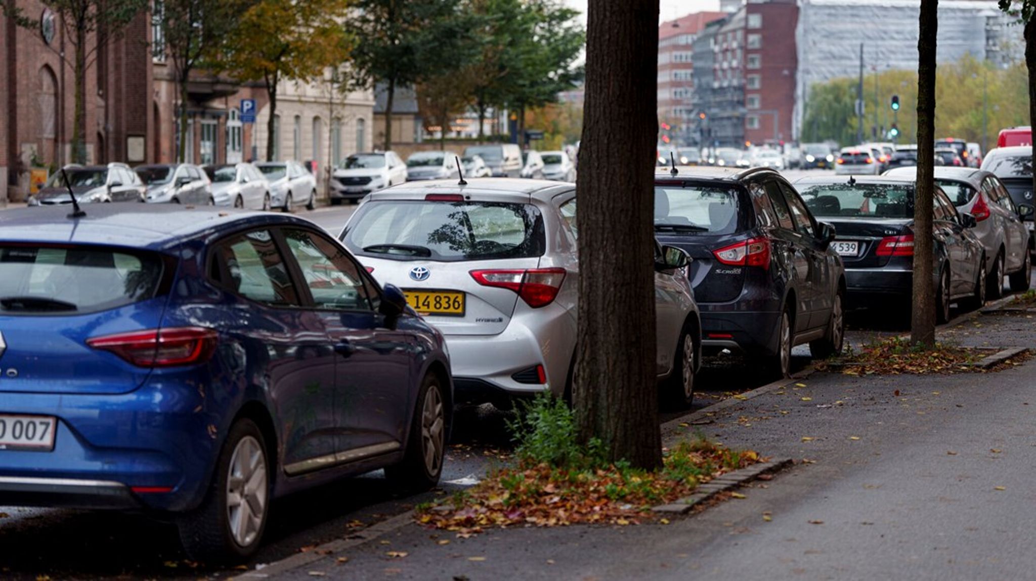 Parkering fylder meget i hovedstadens valgkamp. Det handler mere om værdier end om biler, forklarer forsker.