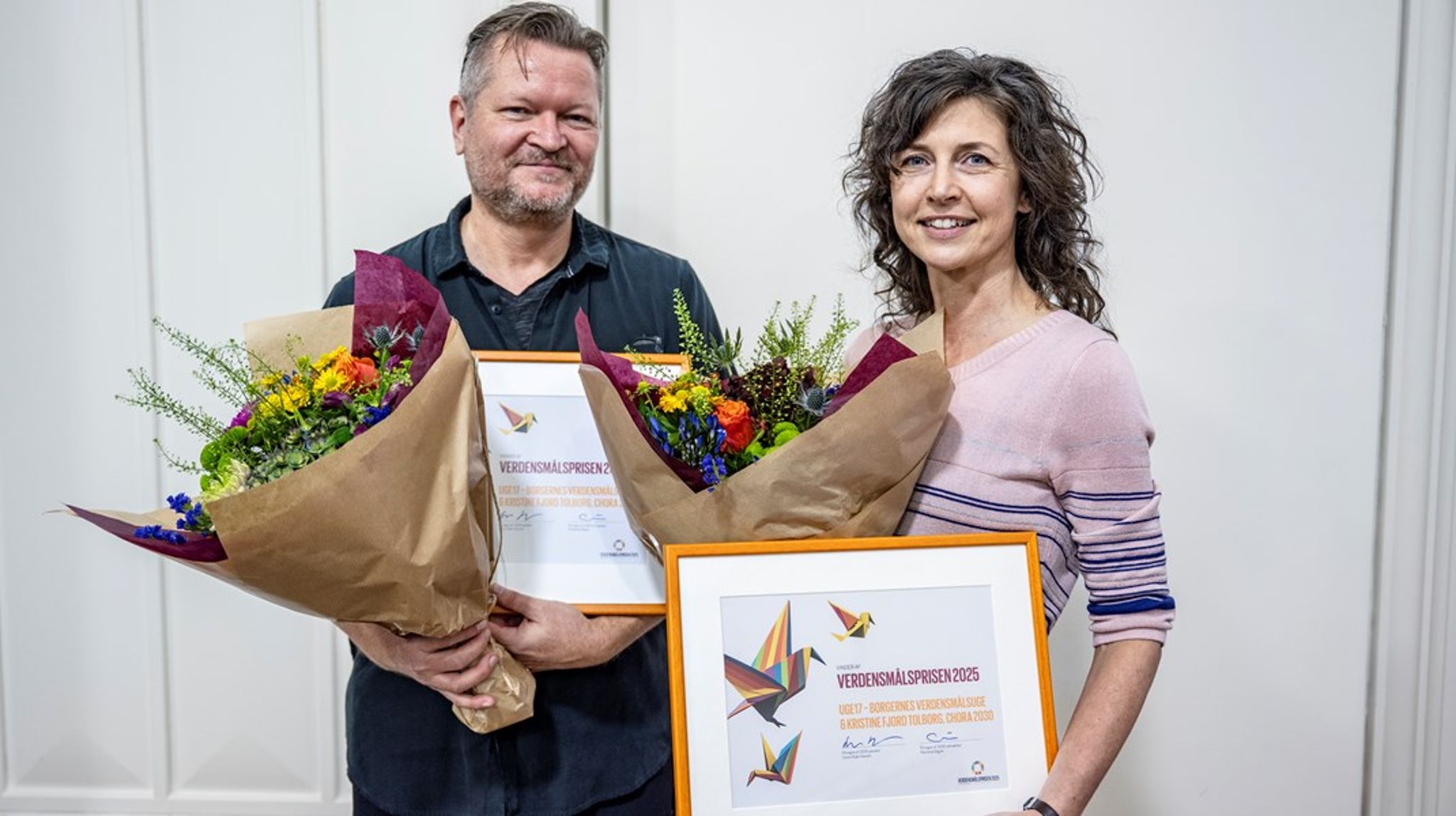 Det var Thomas Sture Rasmussen, verdensmålskoordinator i Danmarks Biblioteksforening, og Kristine Fjord Tolborg fra fonden Chora 2030, der tog imod prisen.<br><br>