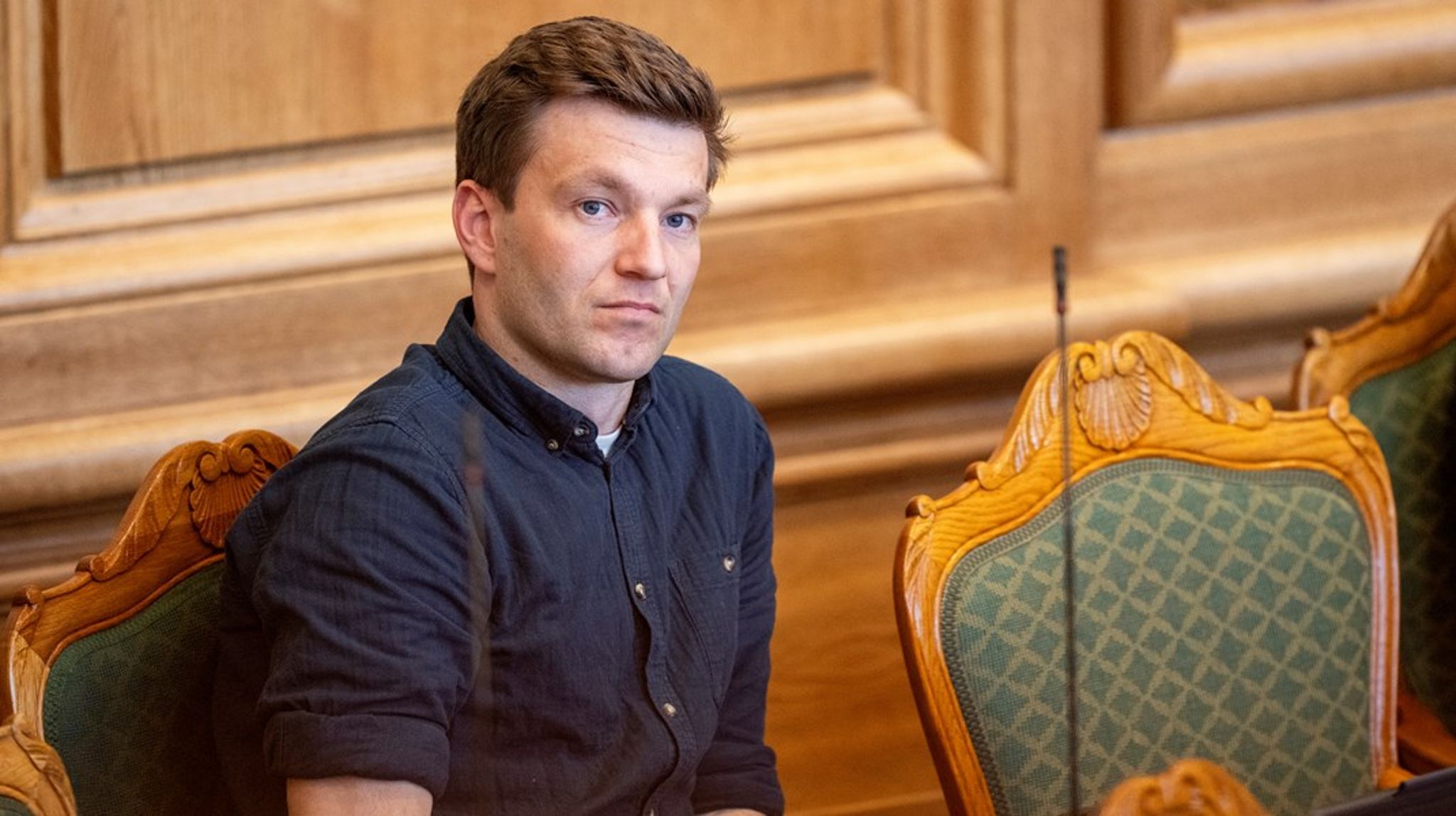SF's finansordfører Sigurd Agersnap er bekymret for en proces, hvor det ikke er bortfald af opgaver, men et politisk sat beløb, der styrer, hvor mange der skal fyres i landets ministerier.