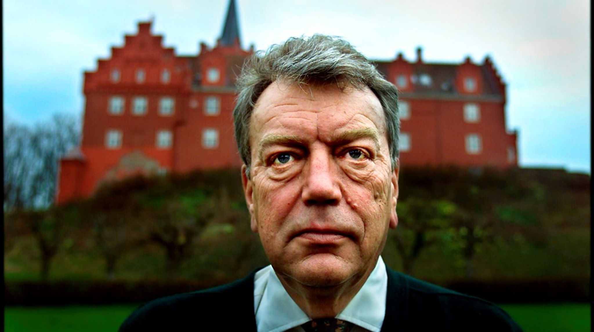 Som ældste søn tilfaldt det Preben Ahlefeldt-Laurvig at drive Tranekær Slot. Den post sad han på fra 1964 indtil 1995, hvor han overdrog gården til sin ældste søn, greve Christian Ahlefeldt-Laurvig.