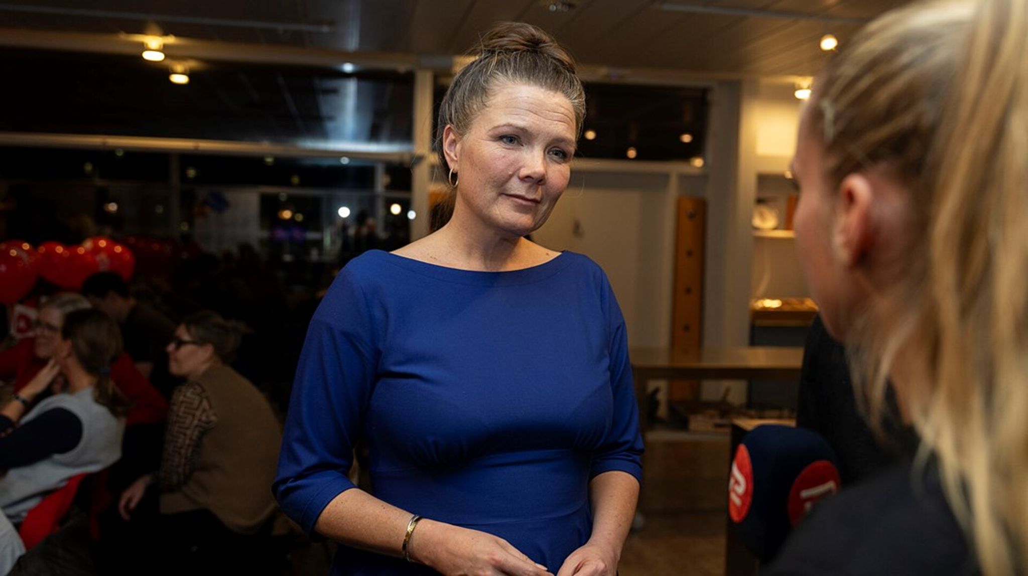 På landsplan fik partierne i blå blok marginalt flere stemmer end rød blok ved sidste uges kommunalvalg. I Køge Kommune afspejler det sig i et stort omslag fra rødt til blåt flertal og borgmester Marie Stærke må afgive borgmesterkæden til Ken Kristensen fra Venstre.