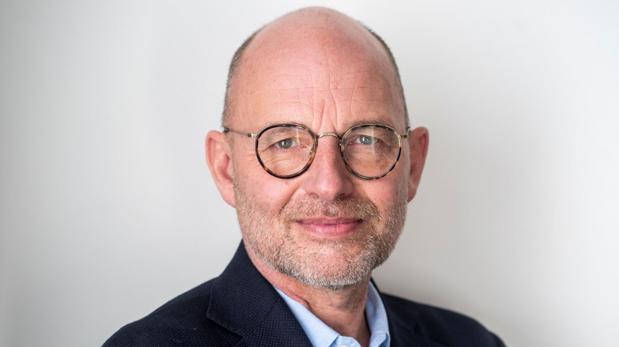 Der var en gang, vi accepterede, at urolige elever blev disciplineret med vold og magt. Meget er heldigvis sket siden da, og vi ved i dag, at børn altid reagerer på de rammer og forhold, de lever under, skriver Rasmus Kjeldahl.
