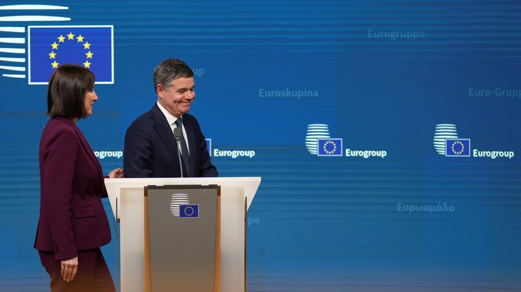 Der skal findes en ny formand for Eurogruppen efter Paschal Donohoe fratrådte posten til fordel for en direktørpost hos Verdensbanken.
