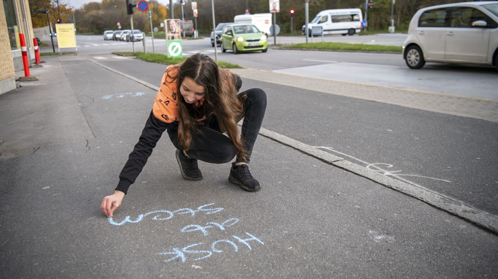 Vi tror på, at nøglen til et demokrati i udvikling ligger i at give plads til dem, der ellers føler sig udenfor, skriver fem aktører i et af årets mest læste debatindlæg på Altinget Civilsamfund. 