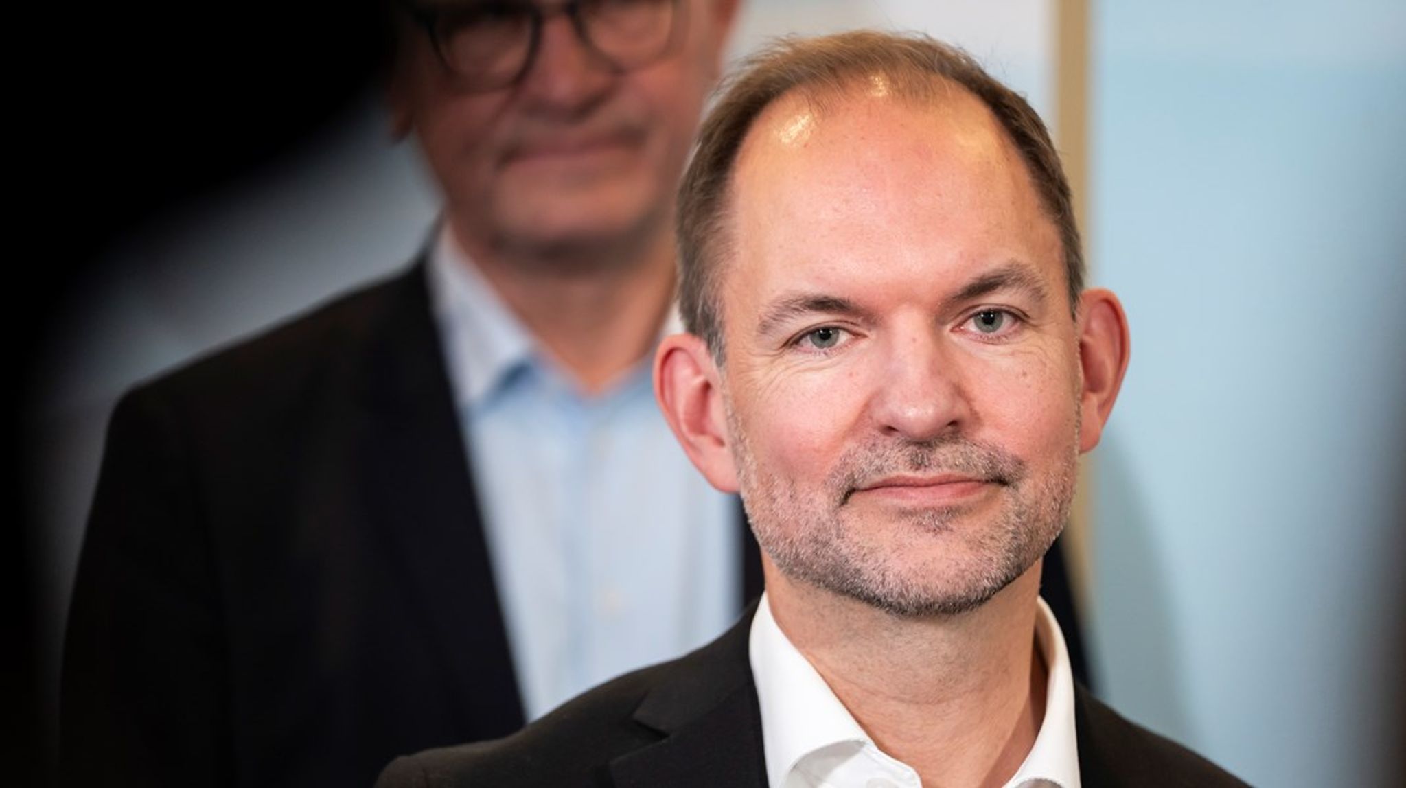 Den grønne trepart bygger på urealistiske målsætninger, skriver Jannik Seslef.