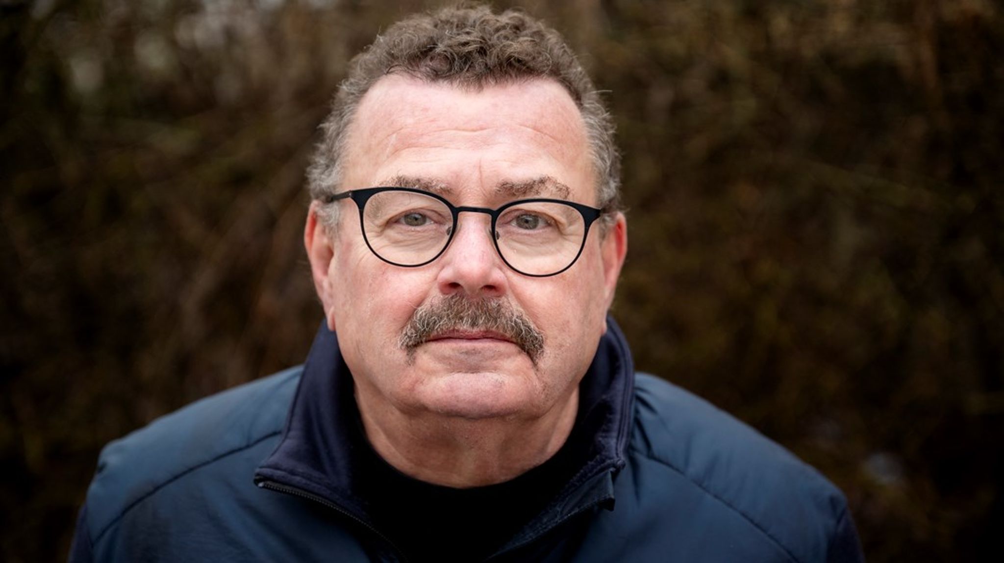 I det øjeblik, USA ikke afviser brug af militære midler mod os, bør EU jo faktisk betragte dem som en potentiel fjendtlig magt, skriver Per Clausen.