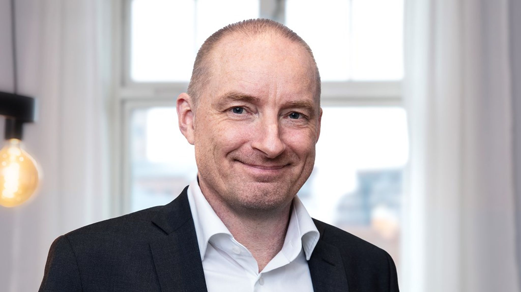 <div>Rasmus Antoft tiltræder som rektor på Roskilde Universitet 1. marts 2026.</div>