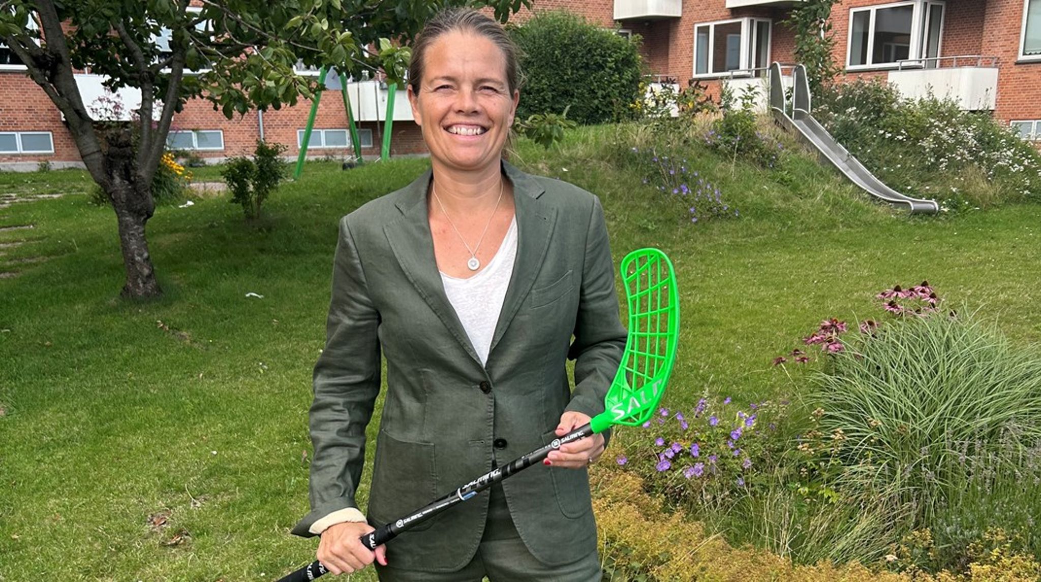 "Alle skal trække mere i den samme retning for, at vi lykkes med at få genetableret et stærkt forbund, som kan understøtte udvikling og dermed være med til at sikre, at vi får flere klubber med i Floorball Danmark men også flere til at spille floorball," siger Karina Ildor Jacobsgaard.