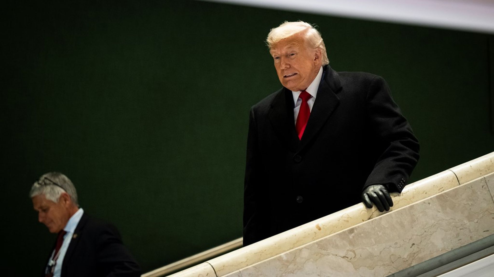 Hvis Trump ikke får sin vilje; hvis Trump ikke får Grønland; hvis Kongeriget Danmark nægter at indgå i forhandling om en ’overtagelse’, ja, så kan præsidenten pludselig få et nyt tilbageslag – og himle op på Truth Social, skriver David Trads efter en begivenhedsrig dag på Davos-topmødet i Schweiz..