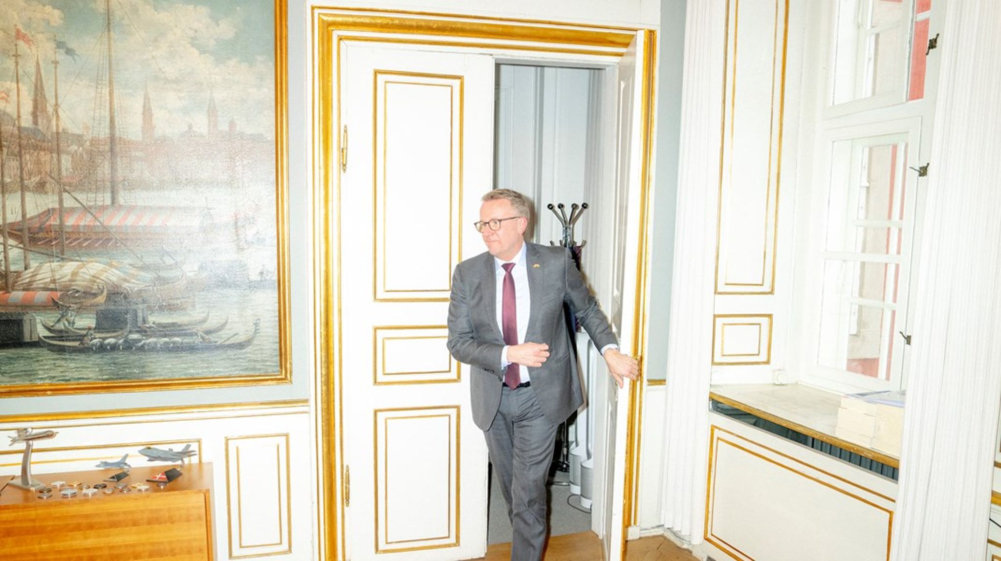 Erhvervsminister Morten Bødskov sætter blandt andet sin lid til en såkaldt 'forenklingsgeneral,' når byrdefuld lovgivning skal bekæmpes. Arkivfoto. 