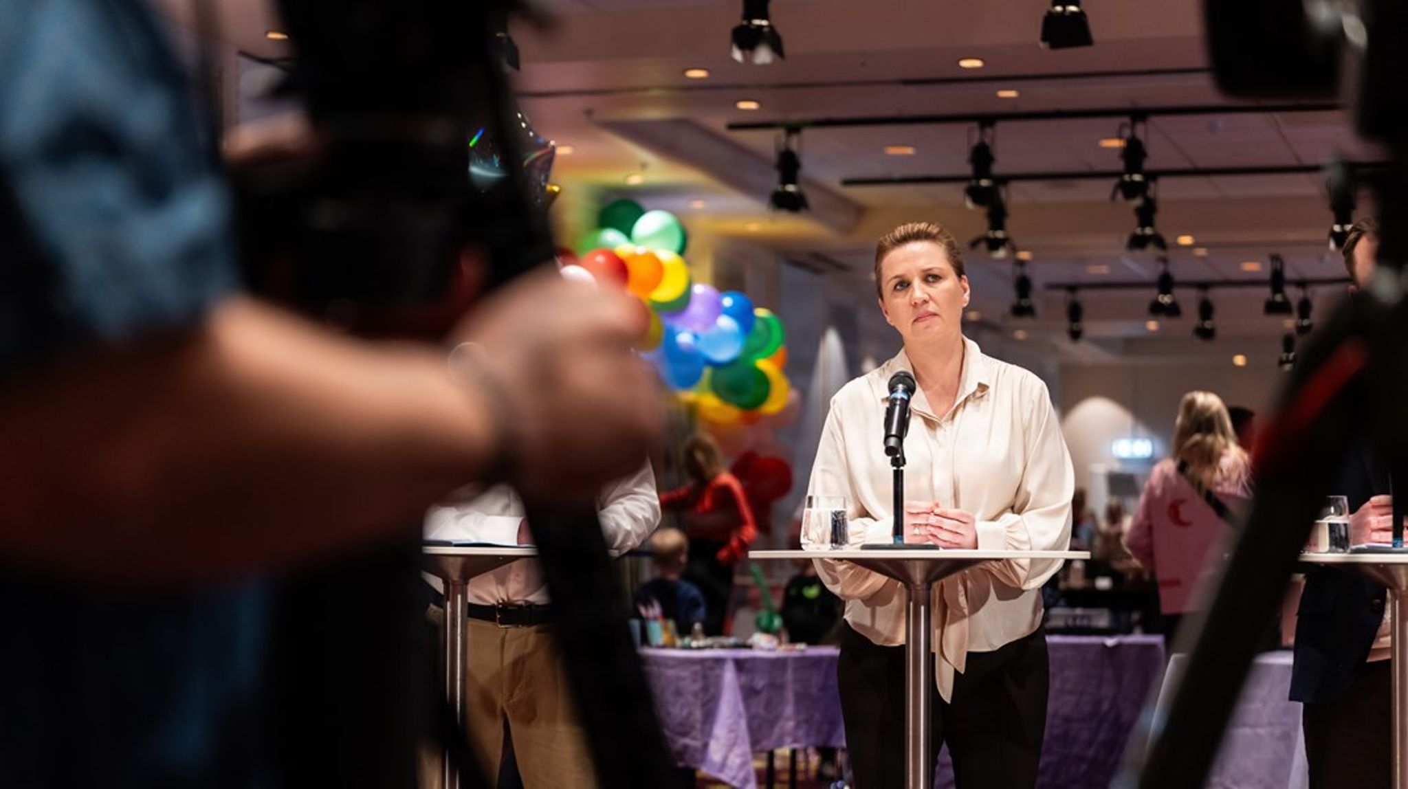Mette Frederiksen og et stort hold af ministre&nbsp;lancerede Socialdemokratiets&nbsp;børneudspil lørdag.&nbsp;