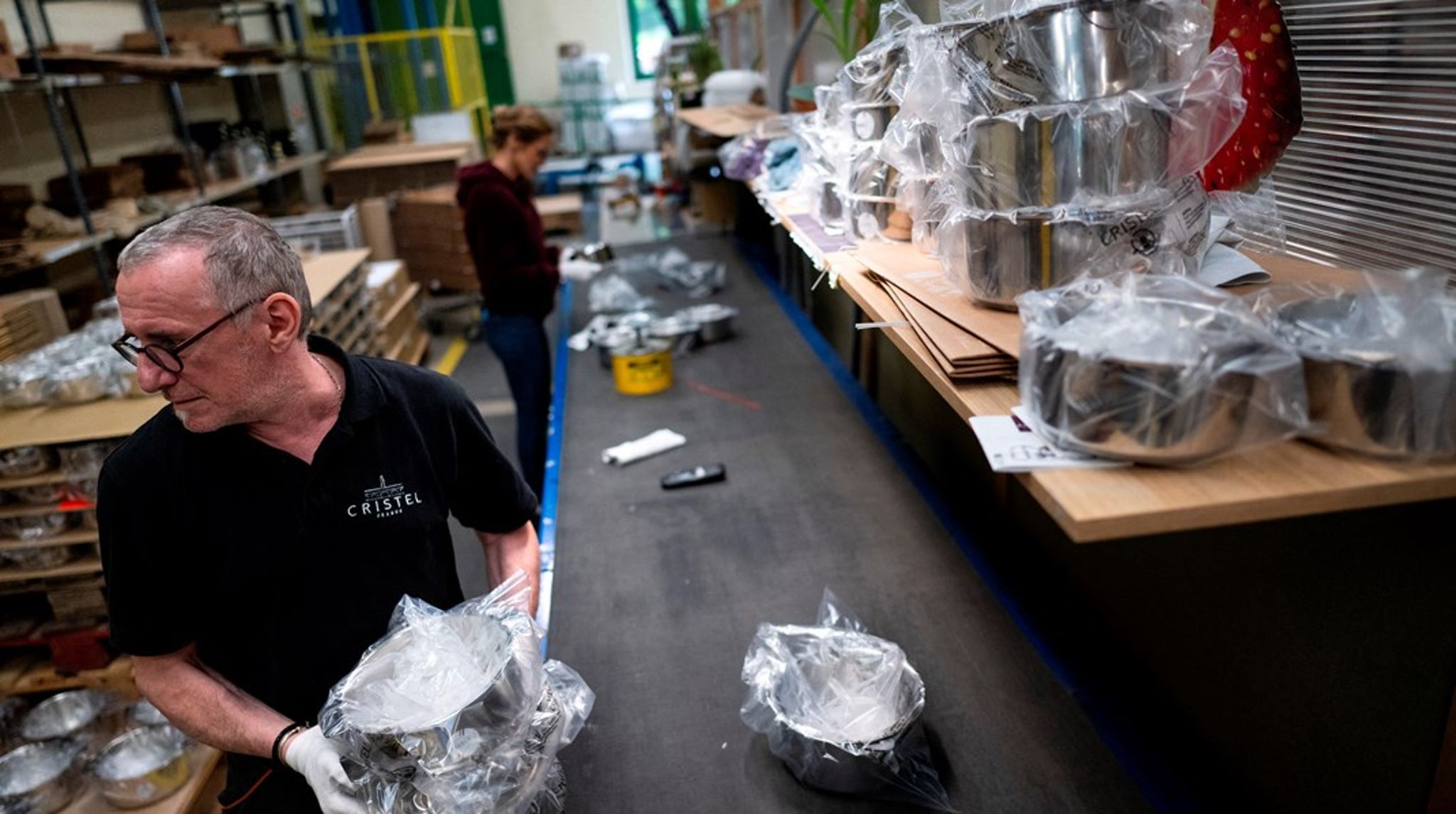 Et oplagt sted at starte er med flere nationale forbud mod PFAS i produktgrupper, hvor der allerede findes sikre alternativer.
Det gælder for eksempel i stegepander og andet køkkenudstyr med såkaldt nonstick-belægning, skriver Winni Grosbøll, Samira Nawa (R) og Sigrid Friis (R).