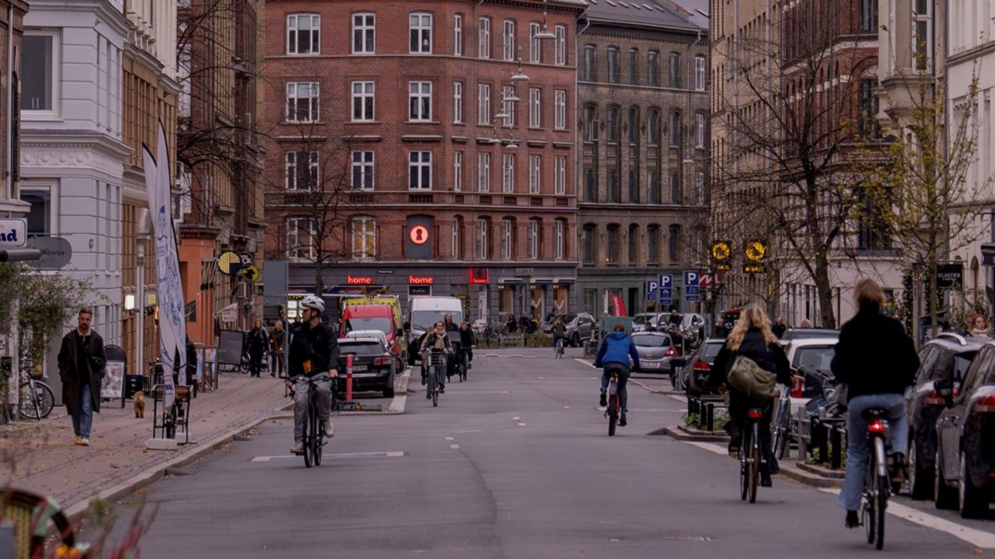Boligkrisen har gjort det stadig sværere for almindelige københavnere at finde en bolig, de har råd til, skriver Mikkel Skovgaard (EL)