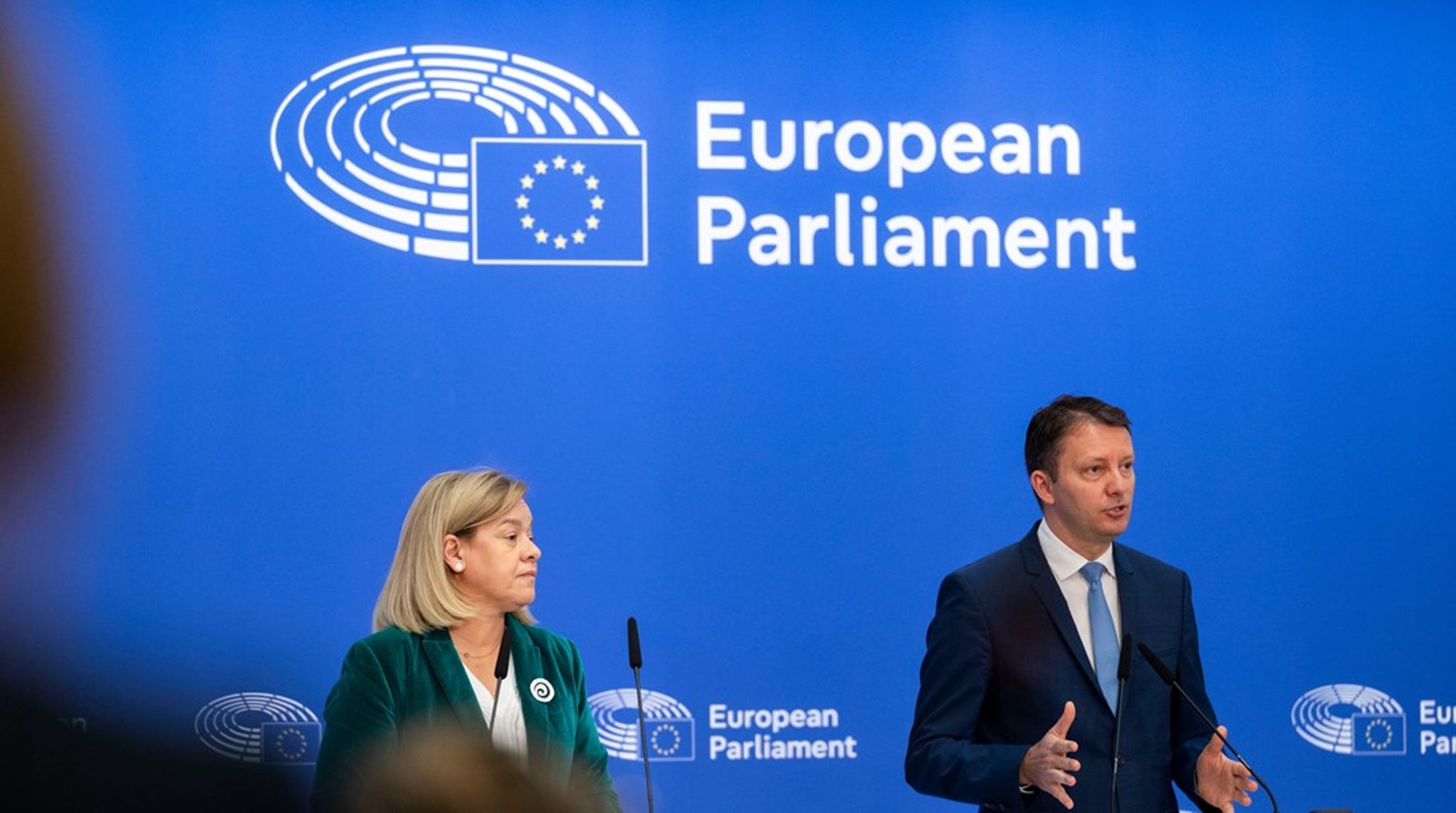 "Vi må sikre, at Europa har midlerne til at møde udfordringerne,” lyder det fra EU-Parlamentets ordførere for Unionens næste langtidsbudget, Carla Tavareres og Siegfried Mureşan.