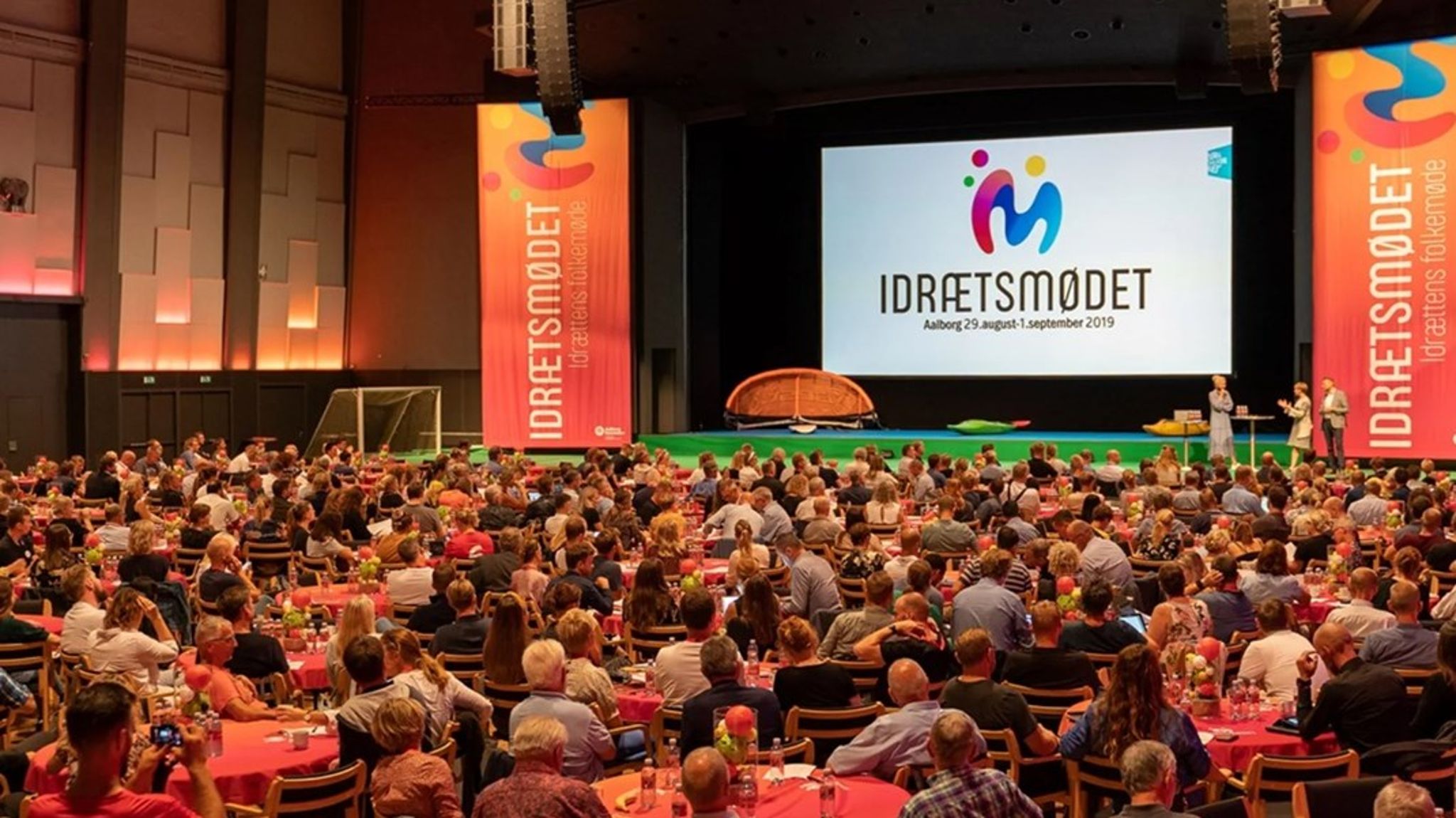 Idrætsmødets debatdage skydes i gang tirsdag. 