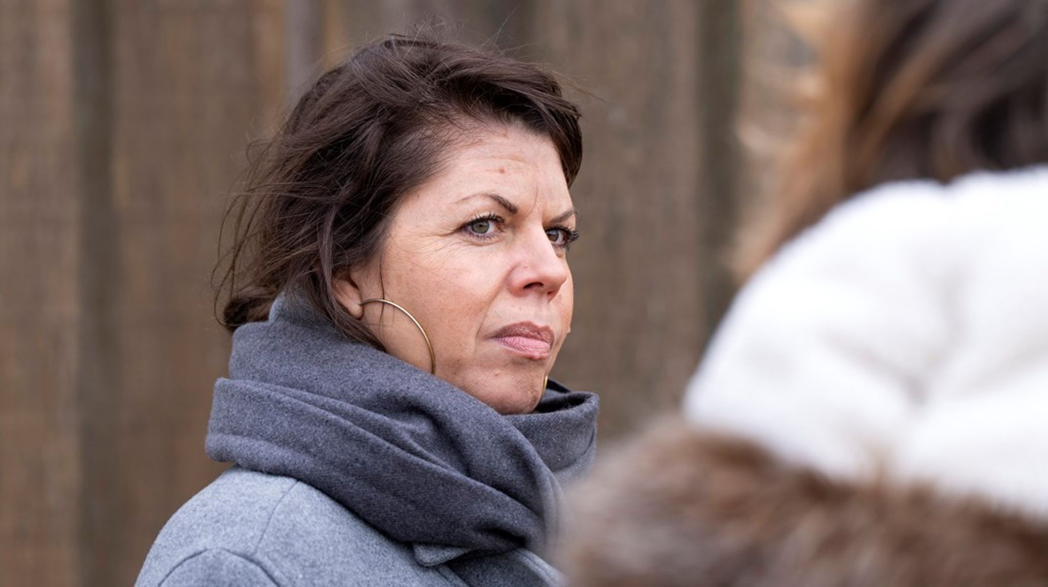 Løsningen på denne sag er ikke at afskaffe en ordning, der holder små partier i live og forhindrer stemmespild. Det er at stille et lovkrav om fuld åbenhed om de økonomiske elementer i valgforbund, skriver Karen Melchior. 