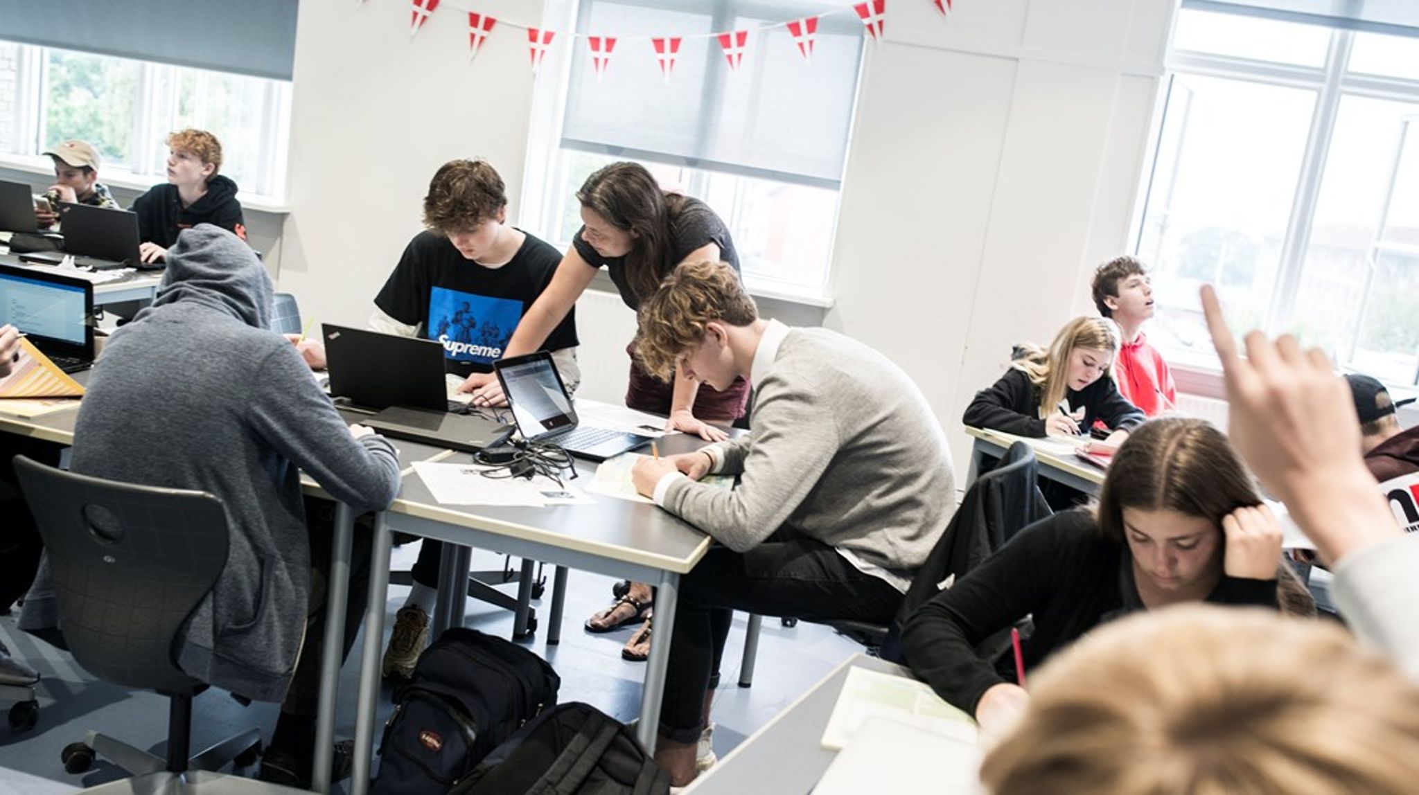 Det er svært at pege på en anden politisk beslutning, der med så lille en investering kan skabe så stor og så dokumenterbar forskel for elevernes læring, skolernes kvalitet og virksomhedernes fremtidige rekrutteringsgrundlag, skriver&nbsp;Claus Rosenkrands Olsen og Pia Vigh.
