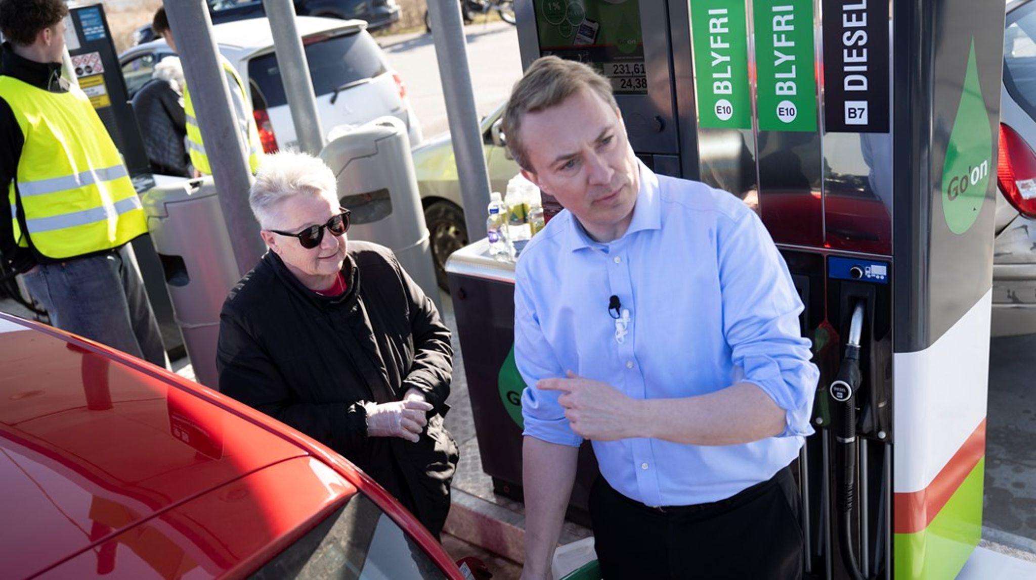 Også i valgkampen i marts tilbød Dansk Folkeparti og&nbsp;Morten Messerschmidt billig bezin og disel på tankstationen i Faxe.