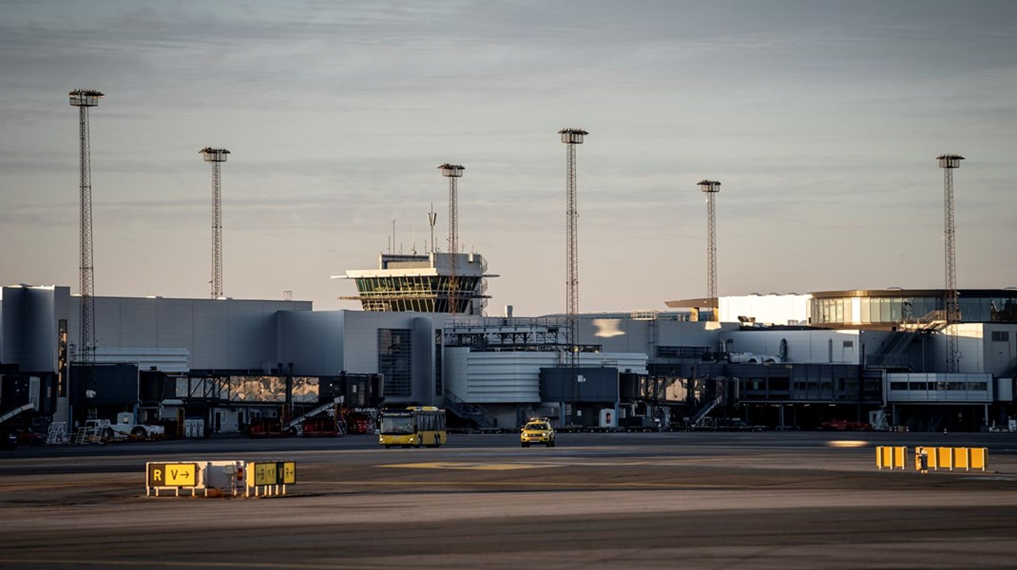 En ambitiøs satsning af e‑SAF vil også styrke Københavns Lufthavns
position som et grønt knudepunkt i Norden, skriver Mathias Milling og
Henrik Nipper.<br>