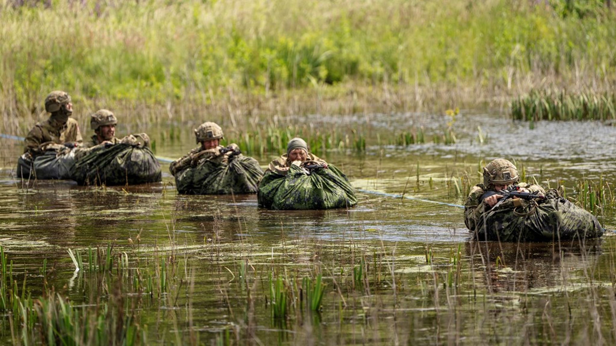 Den værnepligtige, der har læst bogens første ti sider, har som regel allerede hørt det meste af det, der står på de næste tohundredeoghalvtreds, skriver&nbsp;Morten Kromann.