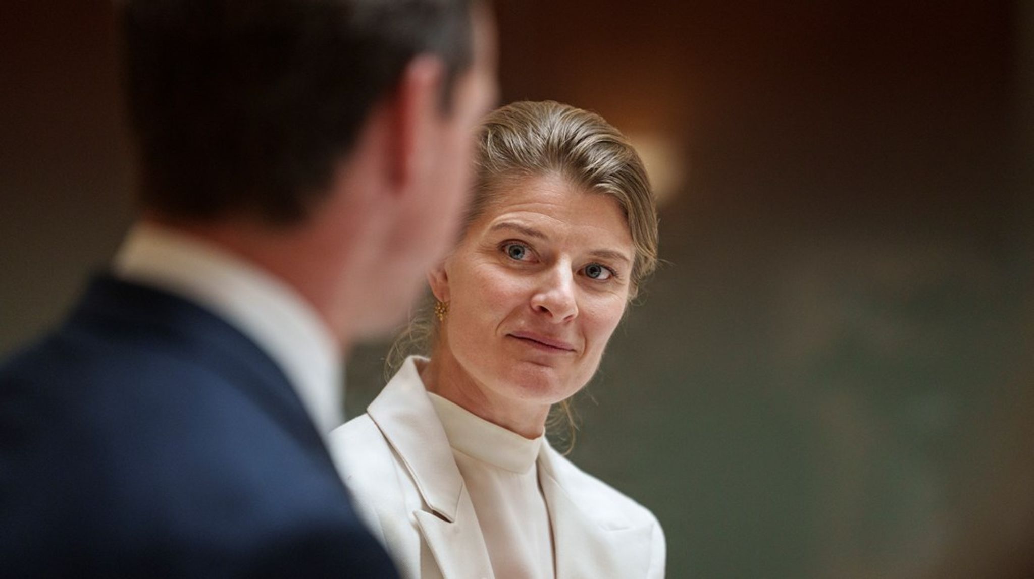 Når det gælder slagsmålet mellem "røde" og "gule" fagforeninger er der ingen tvivl om den nye socialdemokratiske beskæftigelsesministers præferencer. Det kan give hende mere kant i forhold til de borgerlige partier på netop det spørgsmål i den kommende regeringsperiode.&nbsp;