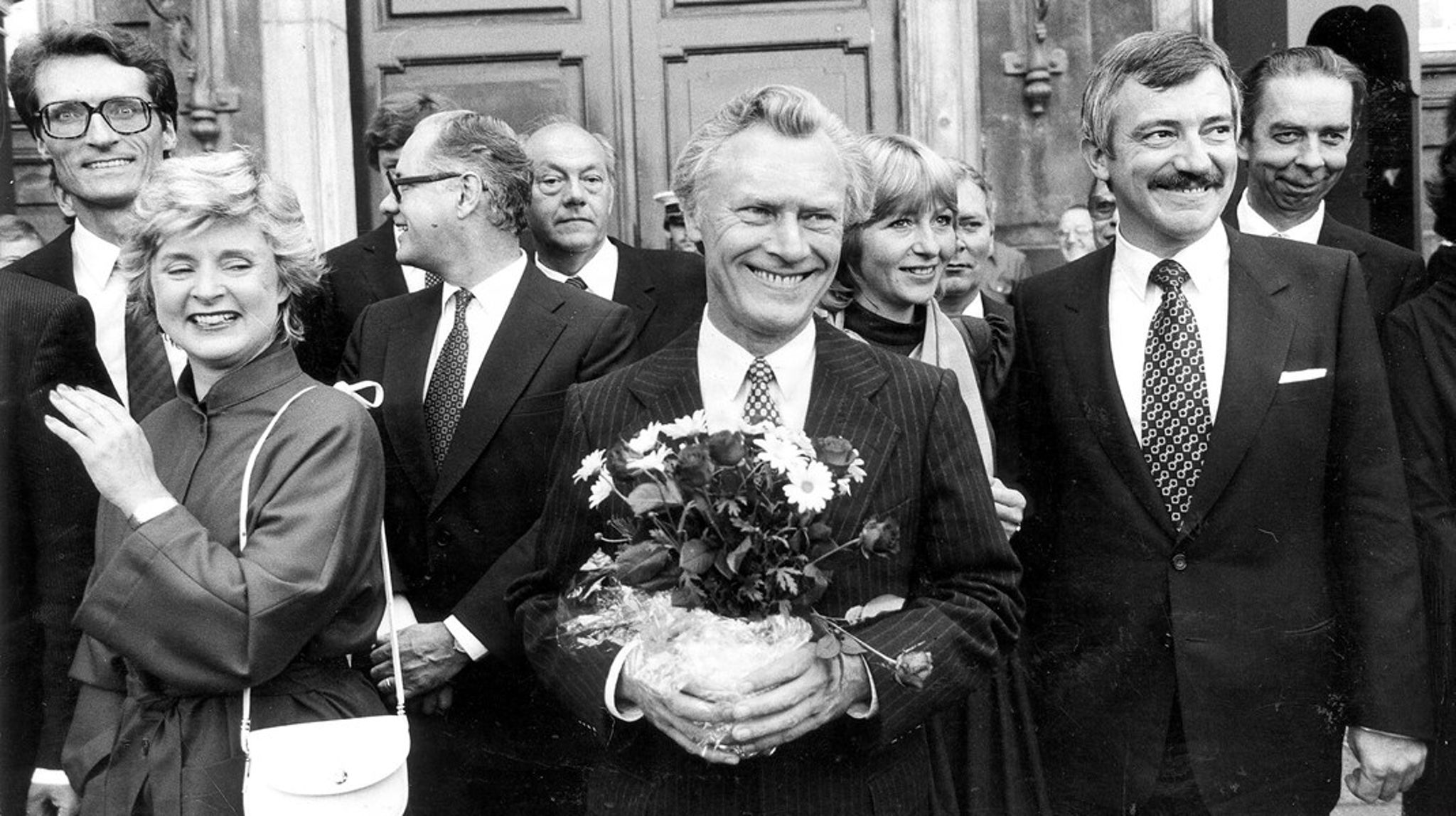 Det danske samfund og dansk politik har forandret sig på så mange måder de sidste 40 år, så erfaringerne fra Firkløverregeringen i 1980'erne er naturligvis ikke direkte overførlige til i dag,&nbsp;skriver Niels Wium Olesen.