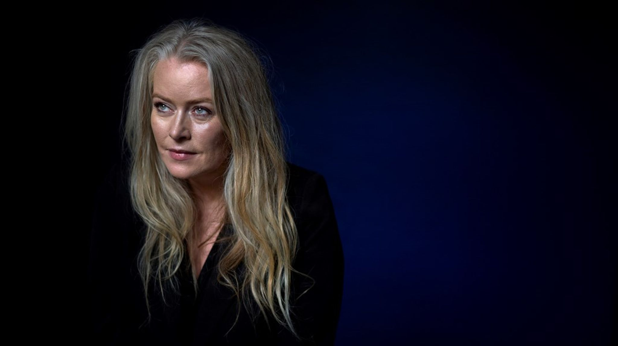 Anne Sofie Allarp har haft mange titler i løbet af sin karriere. Hun er uddannet jurist og har arbejdet som forfatter, podcastvært, kommentator og kronikredaktør.