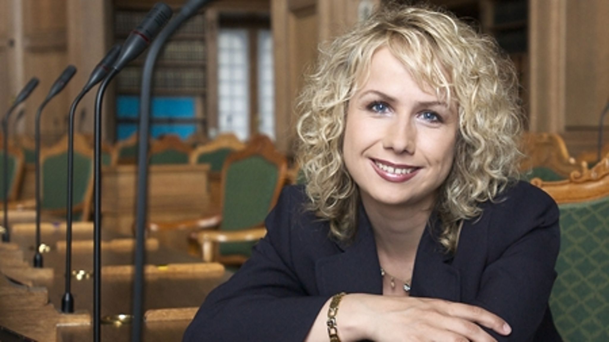 Den konservative sundhedsordfører Helle Sjelle slutter sig nu til de andre borgerlige sundhedspolitikere, der vil diskutere lavere moms på sunde fødevarer.