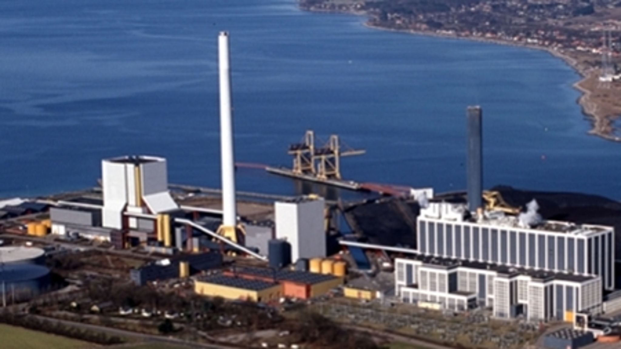 En af Kinas helt store TV-stationer skal nu vise programmer om, hvordan virksomheder fra Kalundborg genbruger hinandens affaldsstoffer. Foto: Asnæsværket.