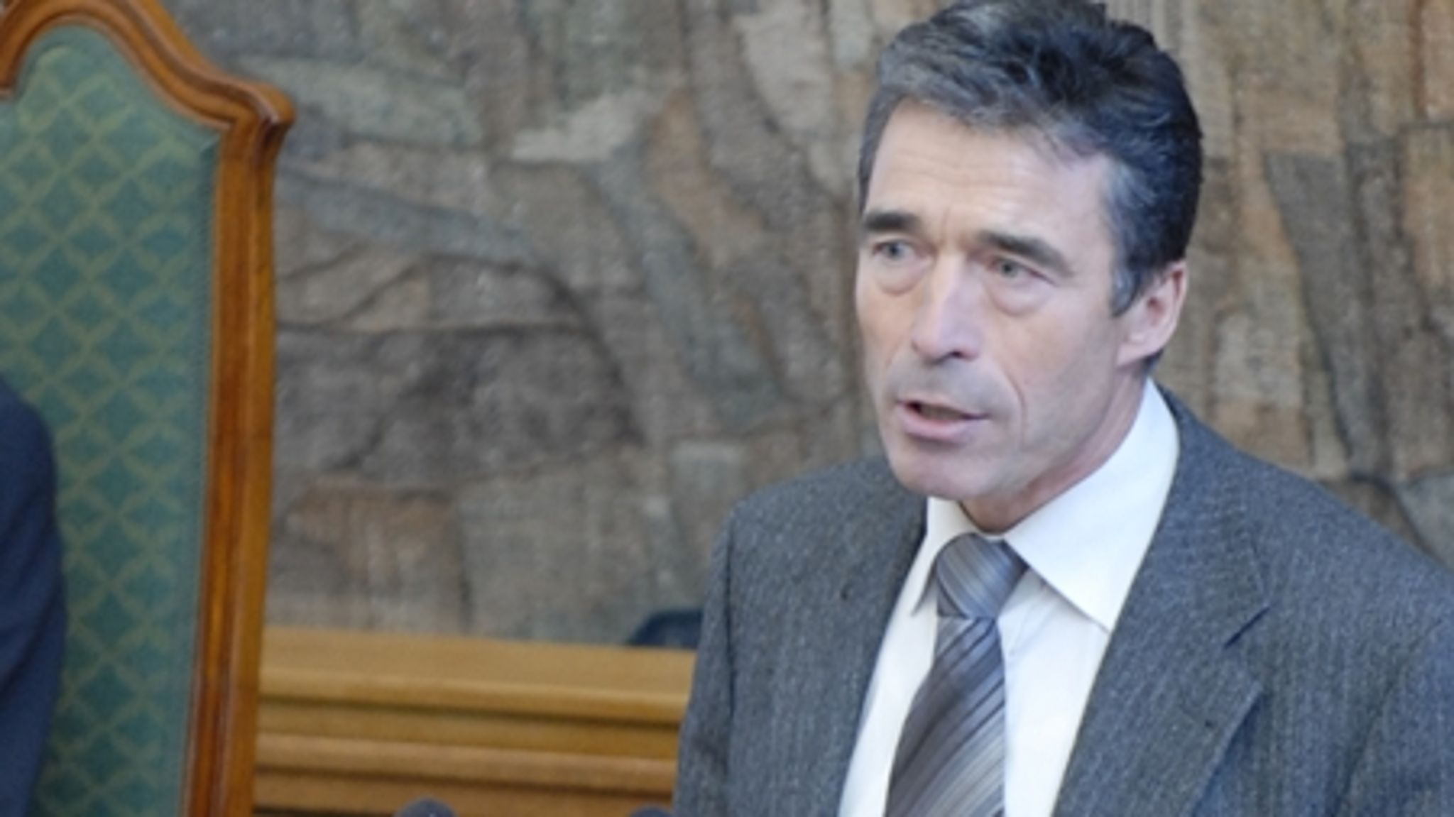 Statsministeren har allerede sagt ja til at blive EU's første præsident, hævder MEP Jens Peter Bonde.