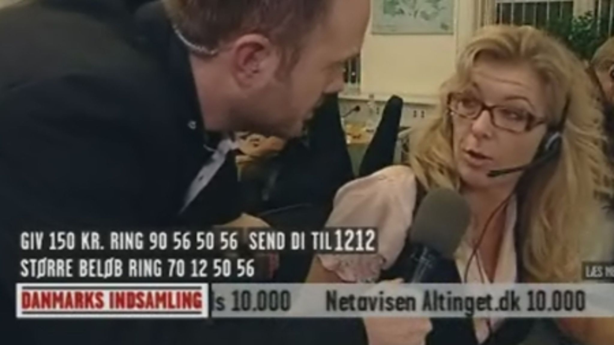 Danmarks Indsamling er hævet over dansk partipolitik, mener Altinget.dk, der blandt mange virksomheder støttede afrikanske familier i nød. Skuespiller Paprika Steen var blandt de frivillige på telefonvagten.
