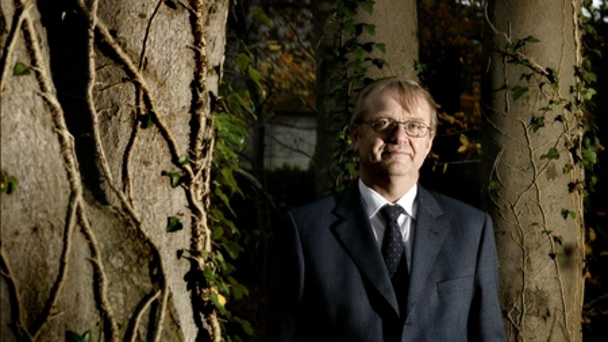Jens Oddershede, rektorformand og rektor på SDU, mener ikke, at universiteterne uden videre kan aflevere navne på iranske studerende til PET. 