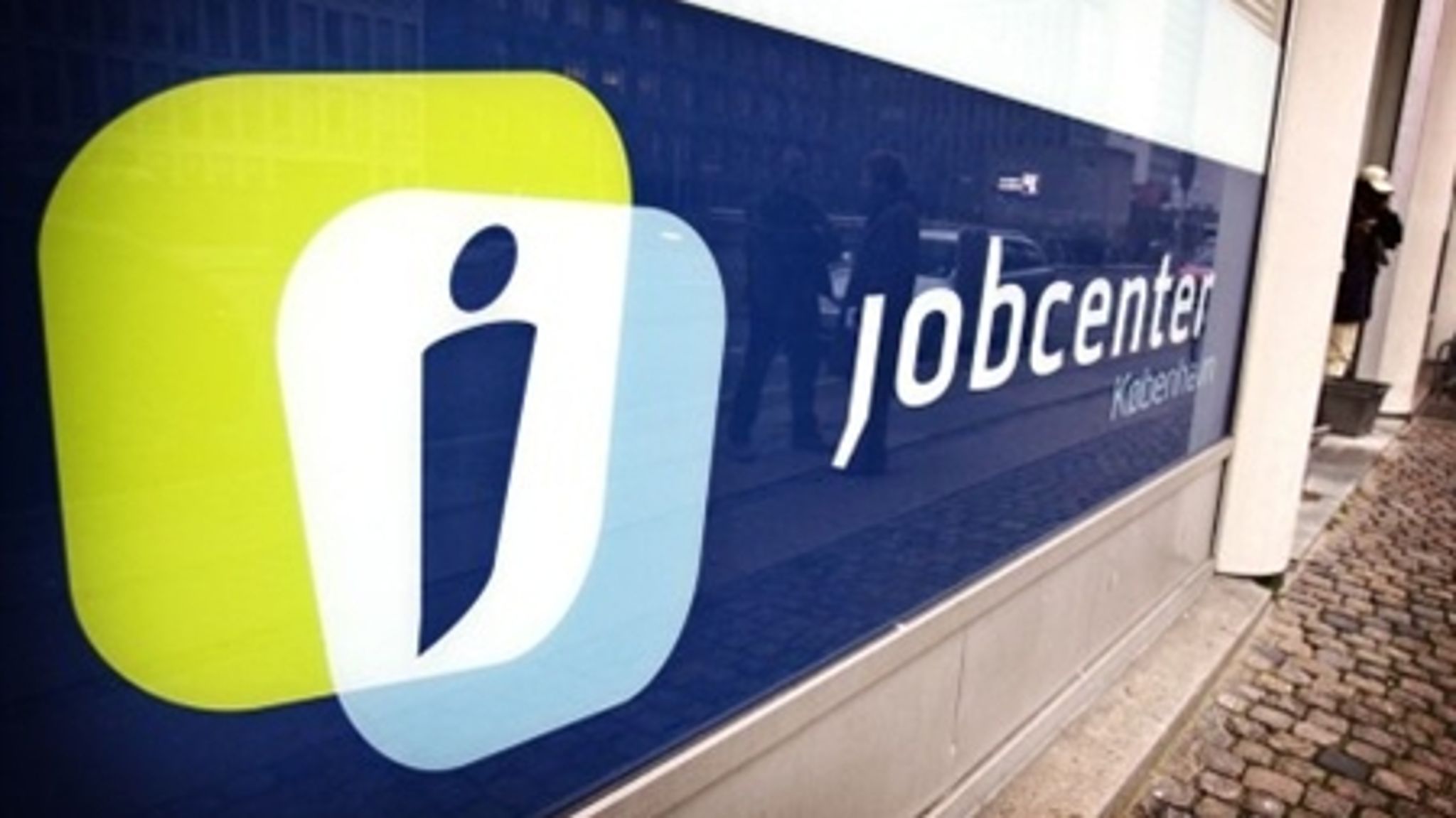 Beskæftigelses- og integrationsborgmester i Københavns Kommune Jakob Hougaard vil modsat KL gerne have LO og a-kasserne til at hjælpe kommunens jobcentre.