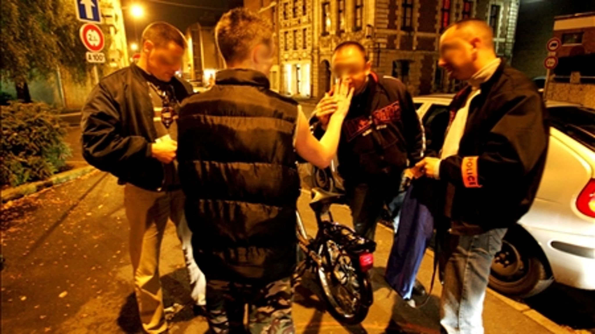 Villy Søvndal (SF) og Bo Asmus Kjeldgaard (SF) ønsker mere statsligt og kommunalt samarbejde i kampen mod banderne.