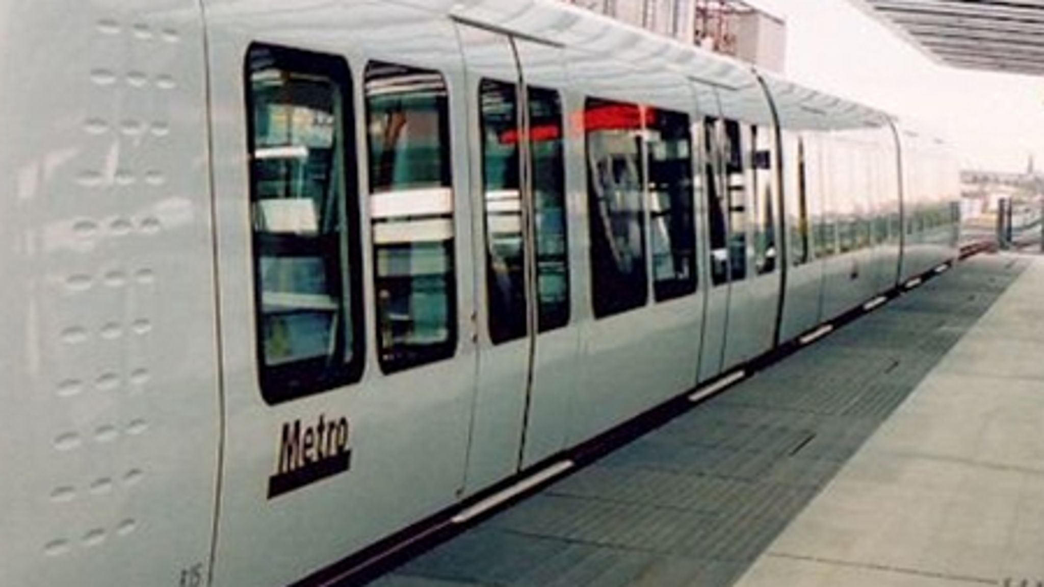 Et møde med Metroselskabet har givet endnu flere spørgsmål til transportministeren fra folketingets politikere