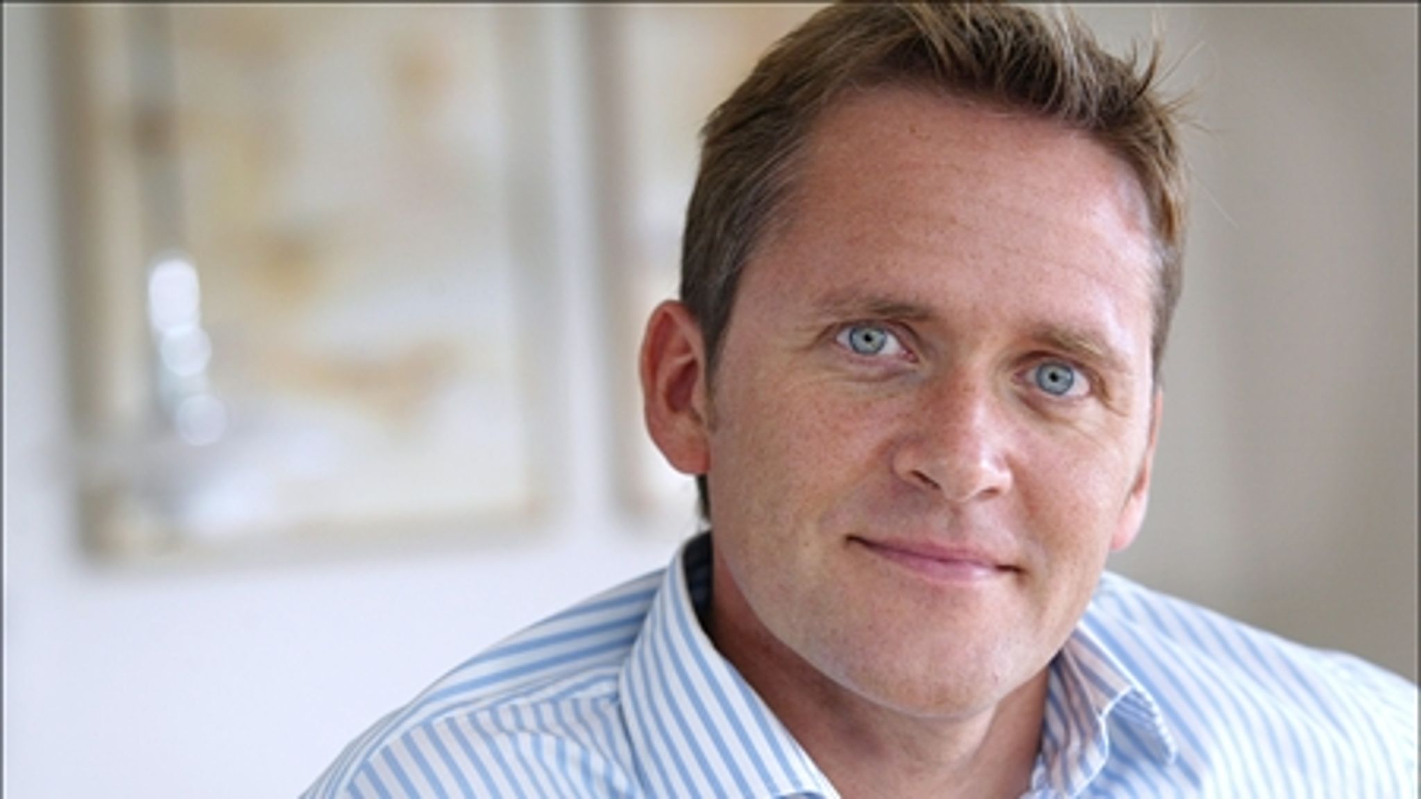 Anders Samuelsen (LA) glæder sig over, at en afgift på gulpladebiler nu er taget af bordet.