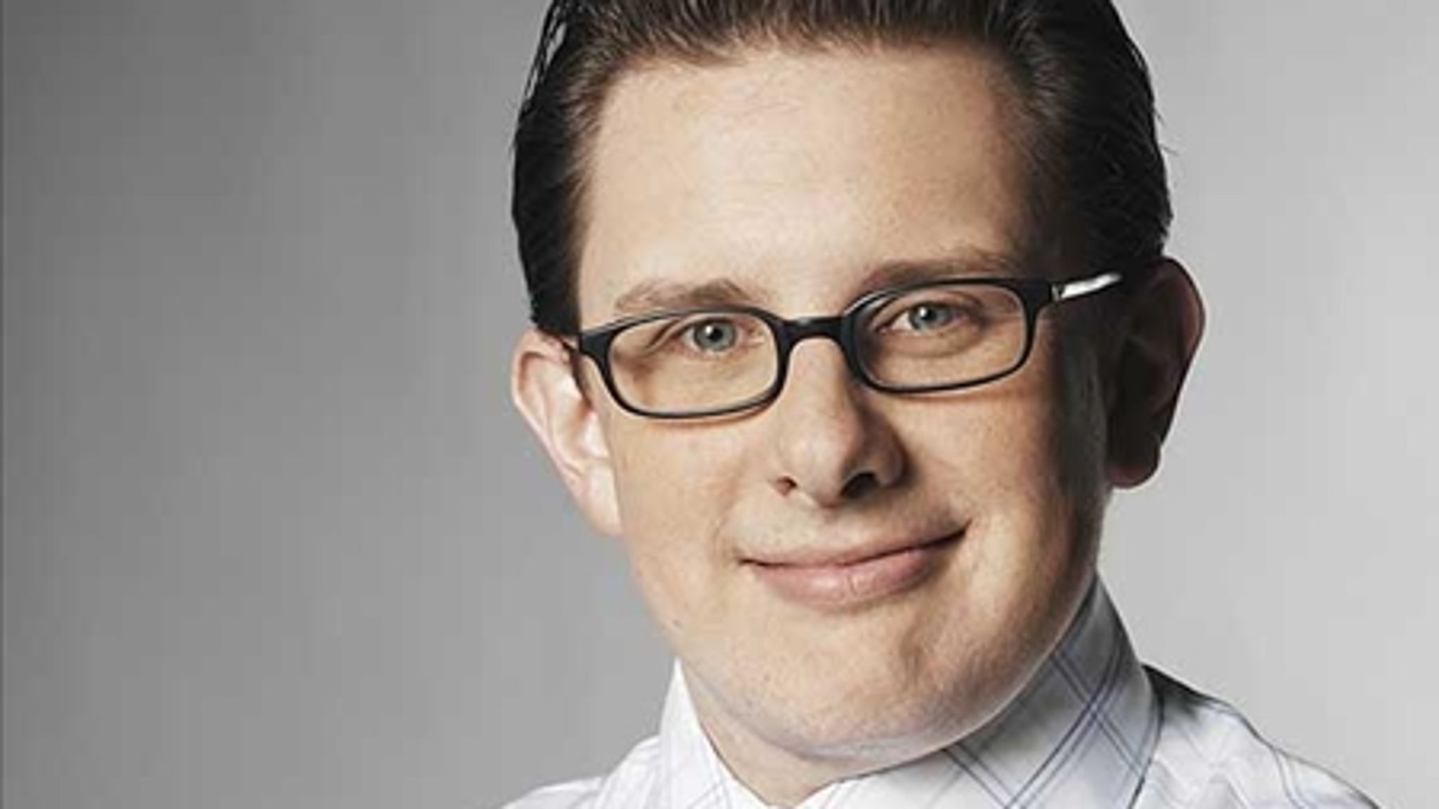 Stem blankt til tronfølgeloven! Sådan lyder meldingen nu fra Simon Emil Ammitzbøll.