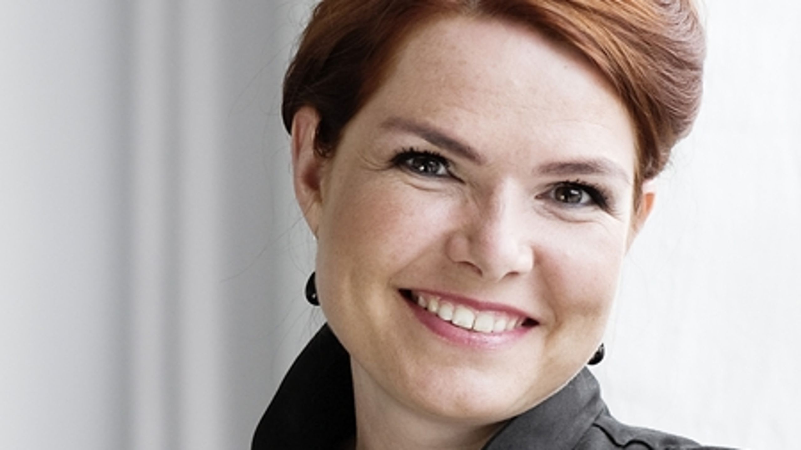 Hver tredje dansker synes, Støjberg har gjort det dårligt som minister. Det skyldes ledigheden, siger Venstre.
