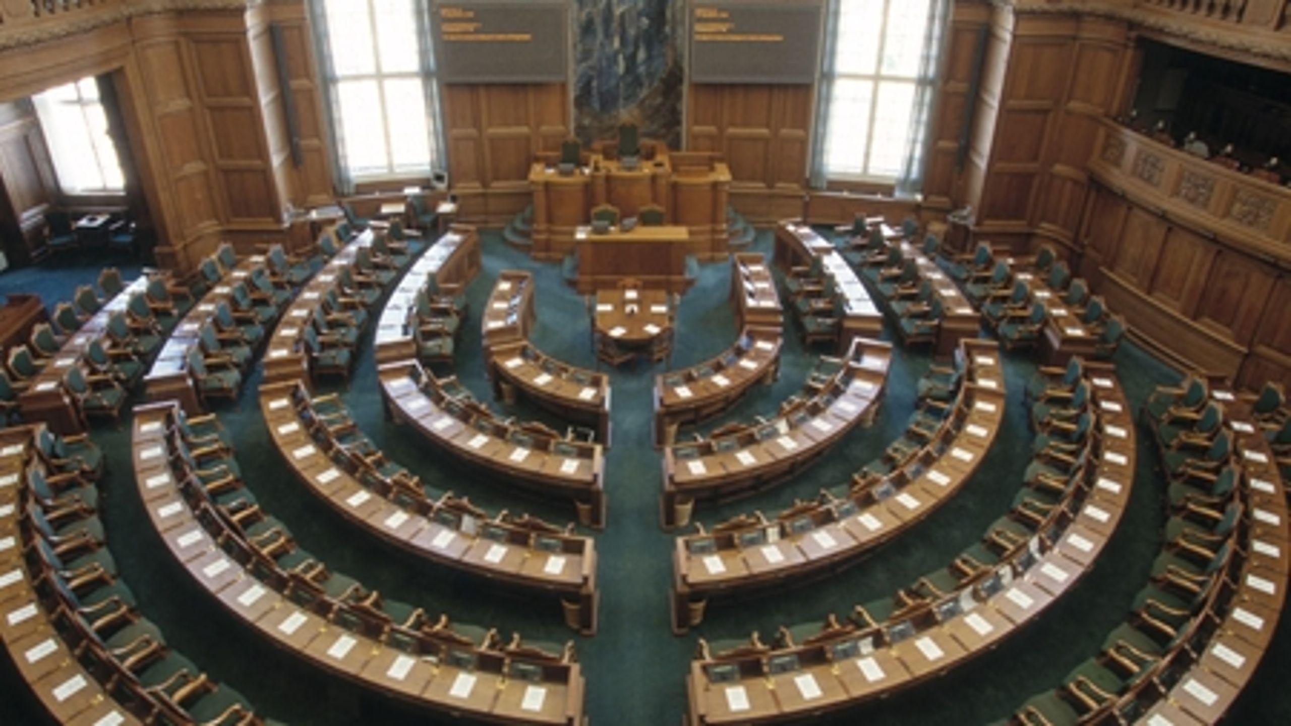 De Radikale er nu ved at have genvundet så meget terræn i meningsmålingerne, at der begynder at blive spænding om, hvem der får de nye mandater. 