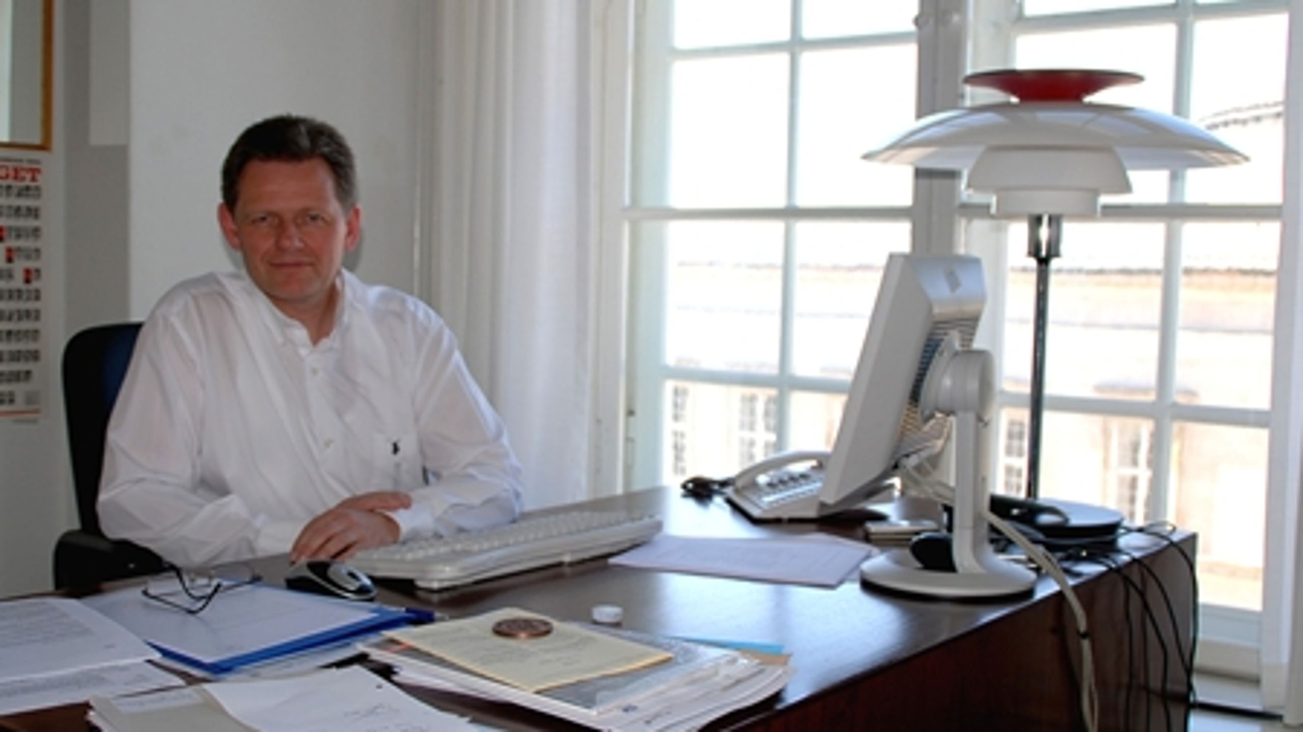 Lars Barfoed (K) mener, at ultimatummer kan være en mulighed for at sikre det nationale rejsekort.