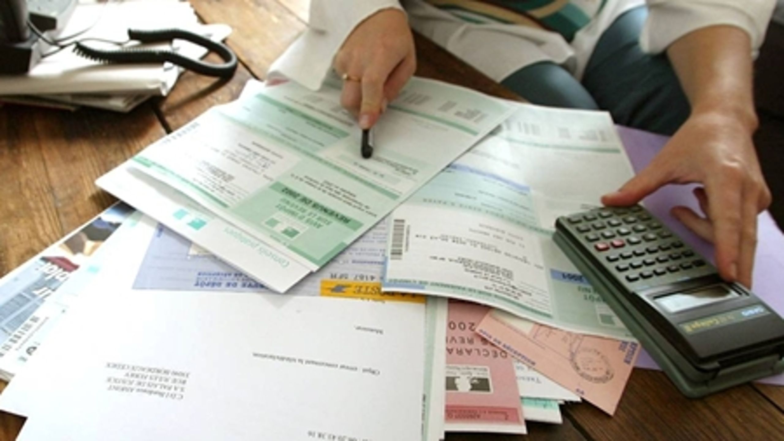 Omlægningen af skatten på pensionsafkast vil betyde en ekstra skat for pensionskunder i kundeejede selskaber, advarer branchen.