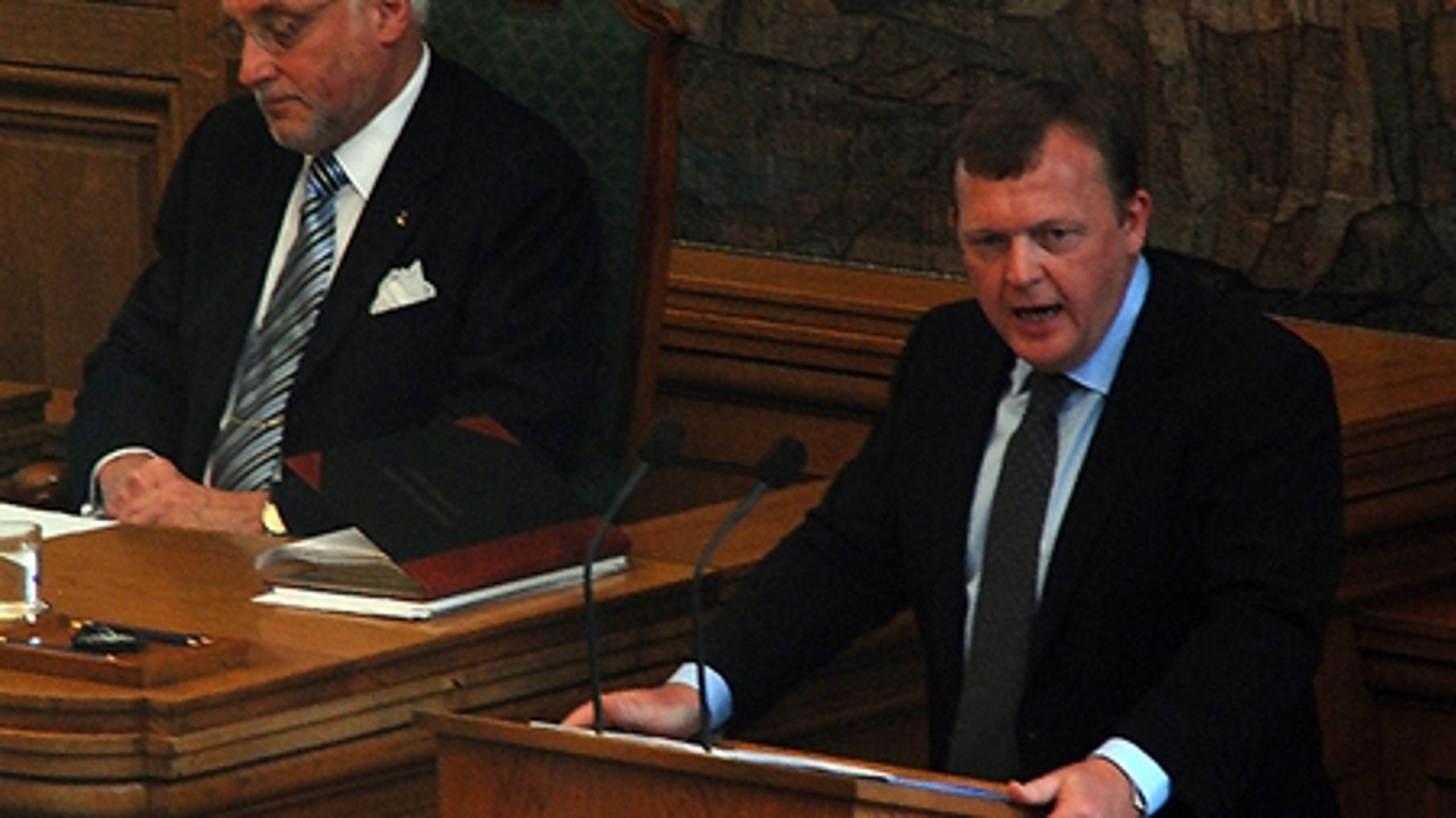 Statsminister Lars Løkke Rasmussen (V) vil den 27.- 29 januar næste år ikke stå på Folketingets talerstol, men på Marienborg til en række dialogmøder om fremtidens folkeskole.