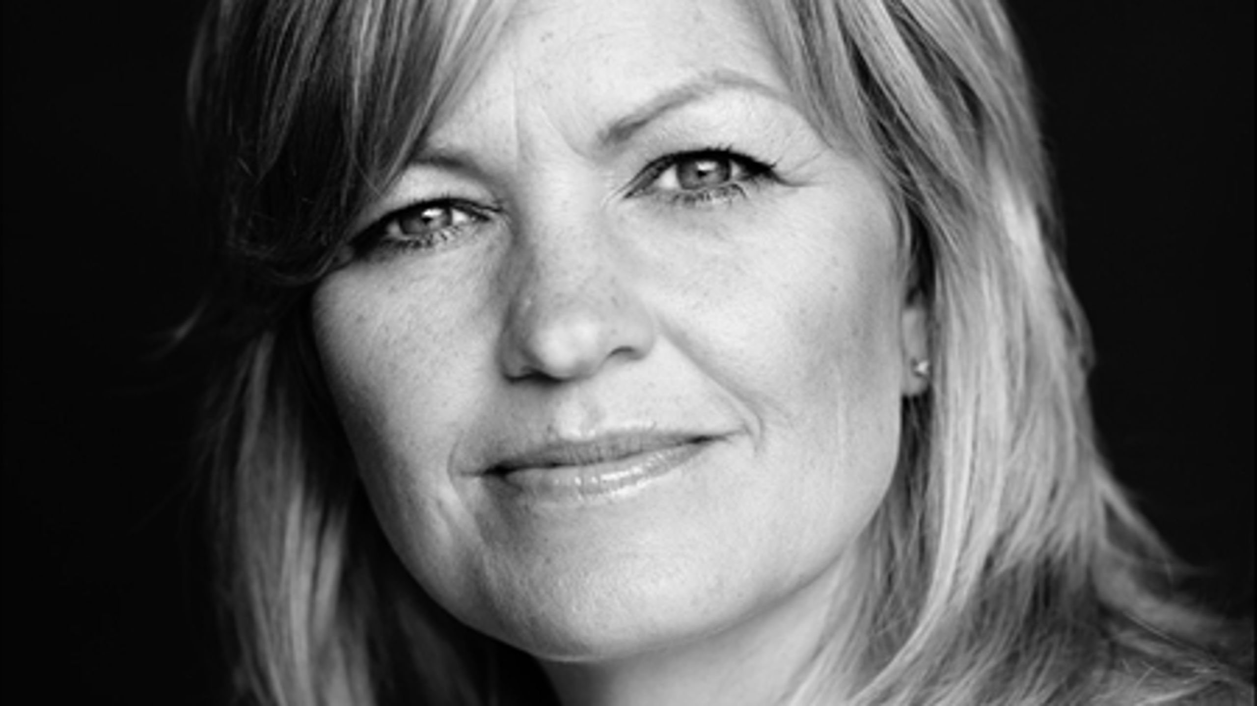 Fødevareminister Eva Kjer Hansen (V) skal nu drøfte med regeringen, om et forbud mod farlige sutteflasker skal indføres eller ej. 