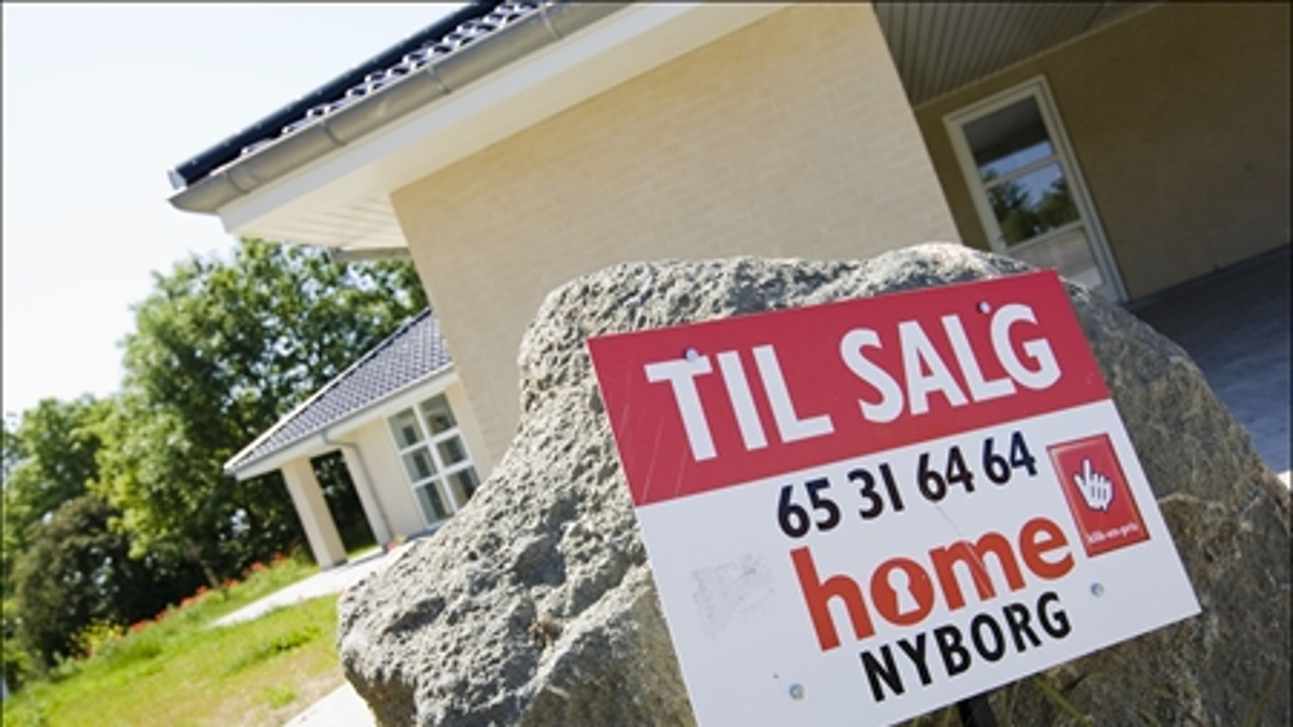 Problemerne med den digitale tinglysning har ikke været befordrende for det i forvejen stærkt pressede boligmarked. 