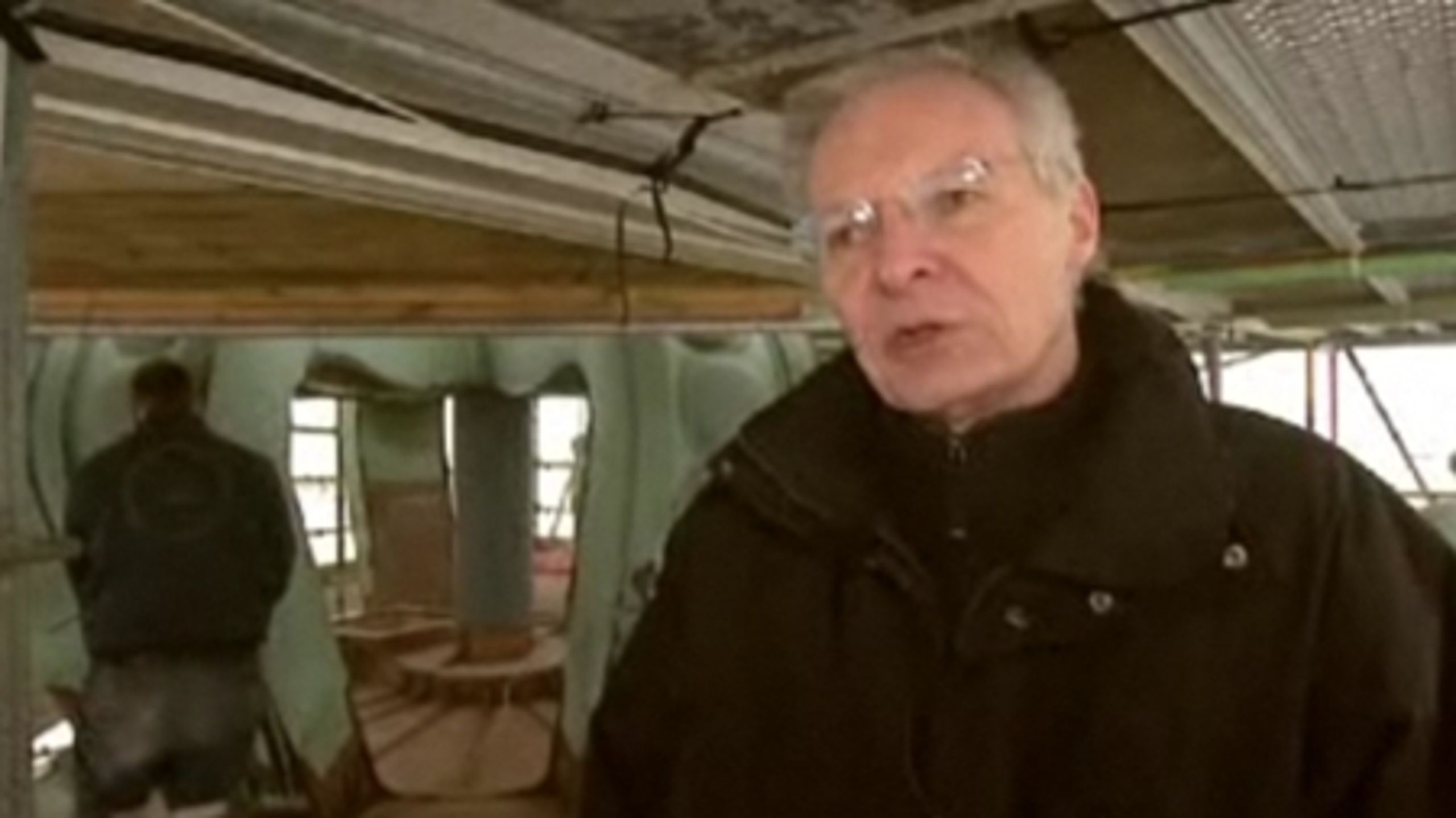 Arkitekt Kai Grønbæk Hansen fra Slots- og Ejendomsstyrelsen var med, da holdet af teknikere fandt raphus cucullatus-fuglene i Christiansborgs tårn.