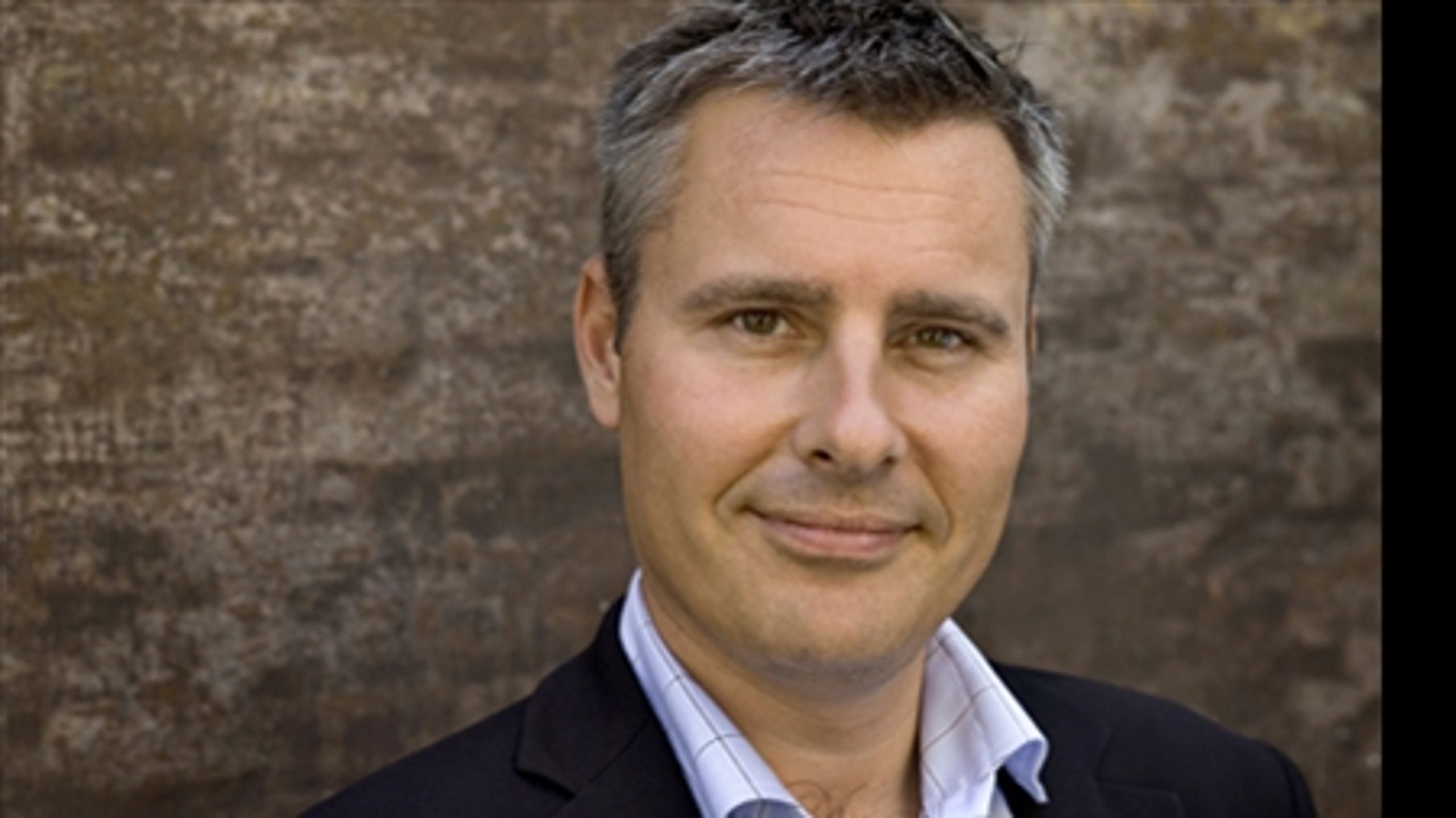 Henrik Sass Larsen (S) afviser, at man kan lave neutrale økonomiske vurderinger, og vil derfor ikke arbejde for at oprette et uafhængigt budgetkontor i Folketinget.