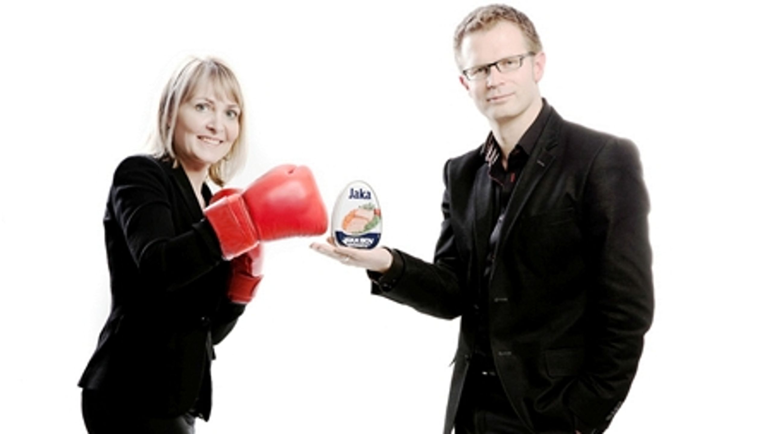 Christel Schaldemose (S) og Benny Engelbrecht (S) langer i deres nye bog FOODFIGHT.EU hårdt ud efter liberal fødevarepolitik, som de mener er med til at skabe fedme i samfundet.