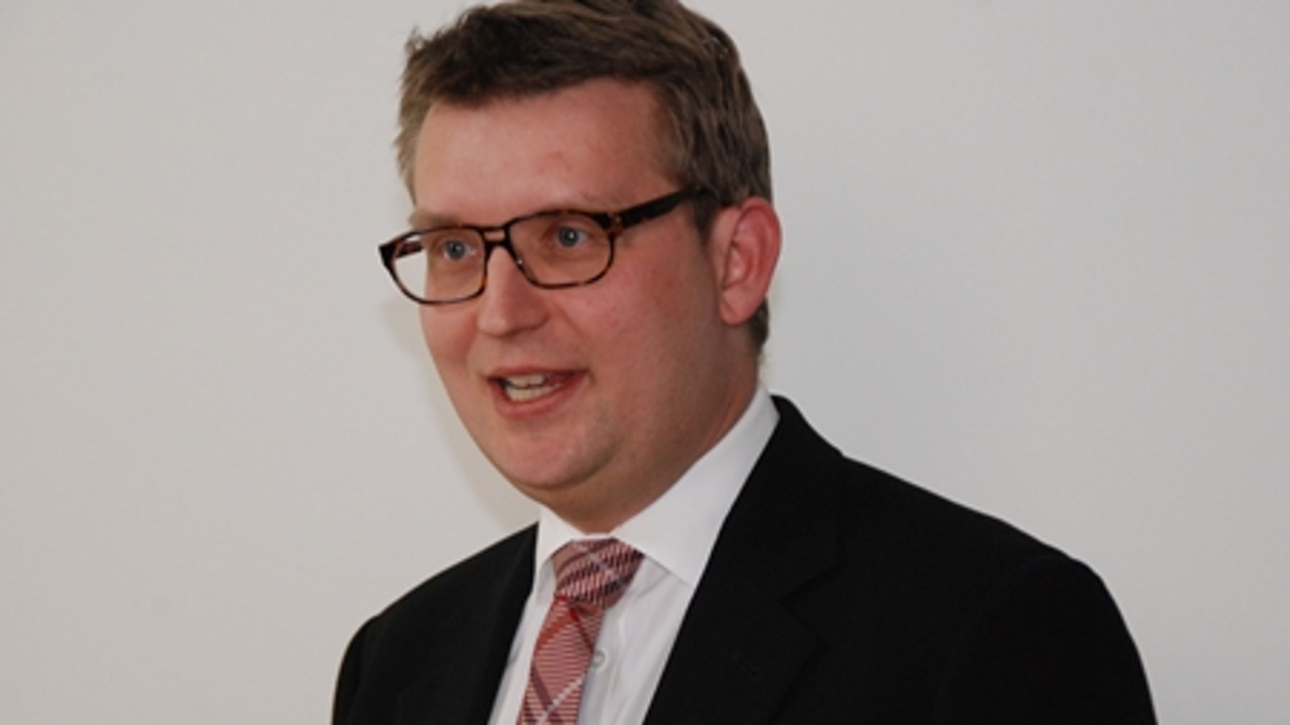 Troels Lund Poulsen (V) vil sikre, at læse- og skrivevanskeligheder bliver opdaget, inden unge begynder på en uddannelse.