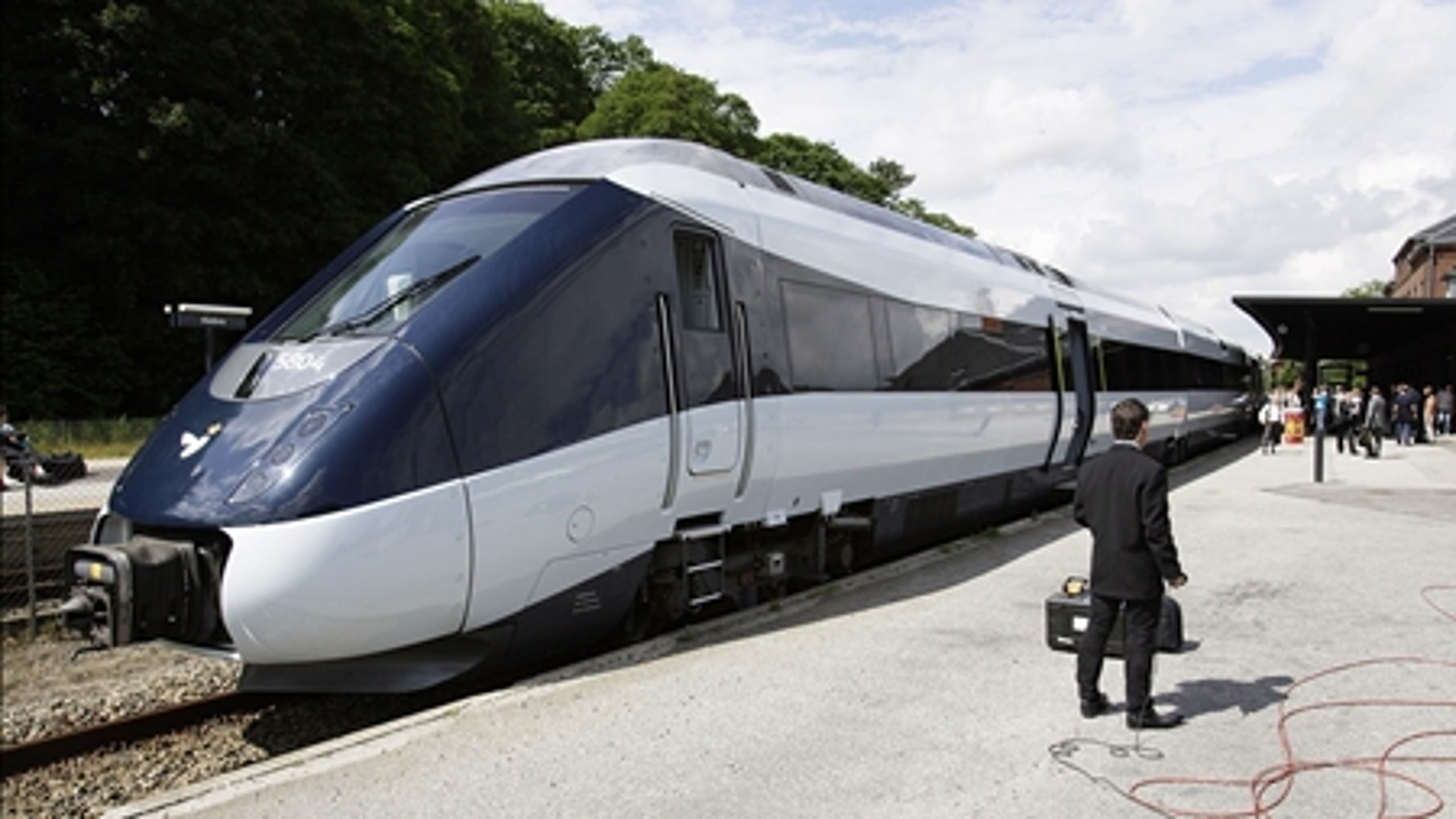 Skal bilisterne betale for bedre kollektiv trafik? Det bliver det fordelingspolitiske nøglespørgsmål, når trafikpolitikerne rejser ud i valgkampen. 